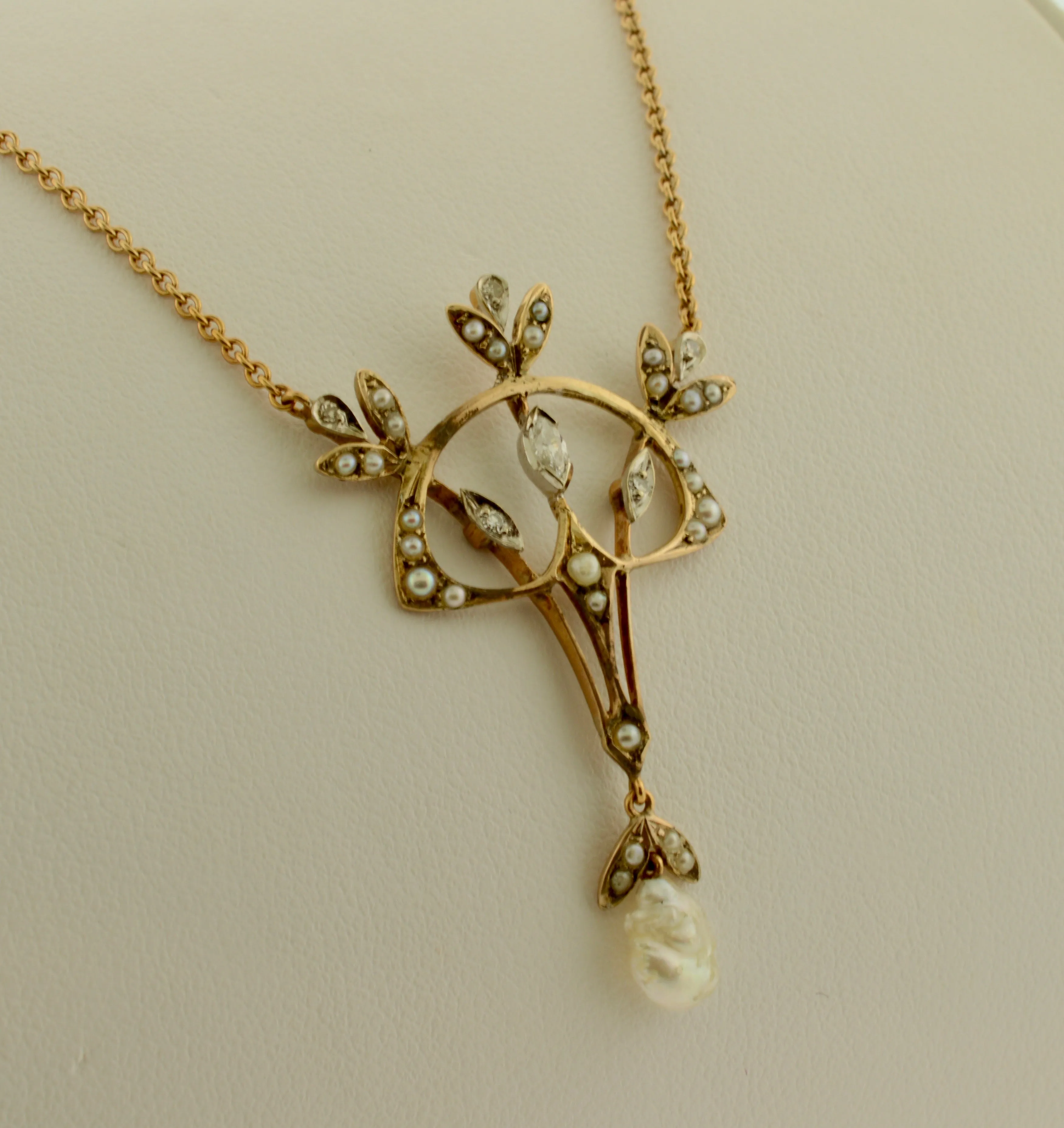 10K Antique Diamond and Pearl Gold Lavalier Necklace