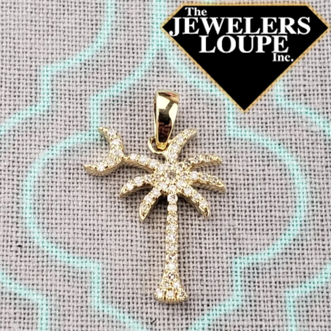 14K Yellow Gold .16ctw Diamond Palmetto Tree and Moon Pendant (97547)