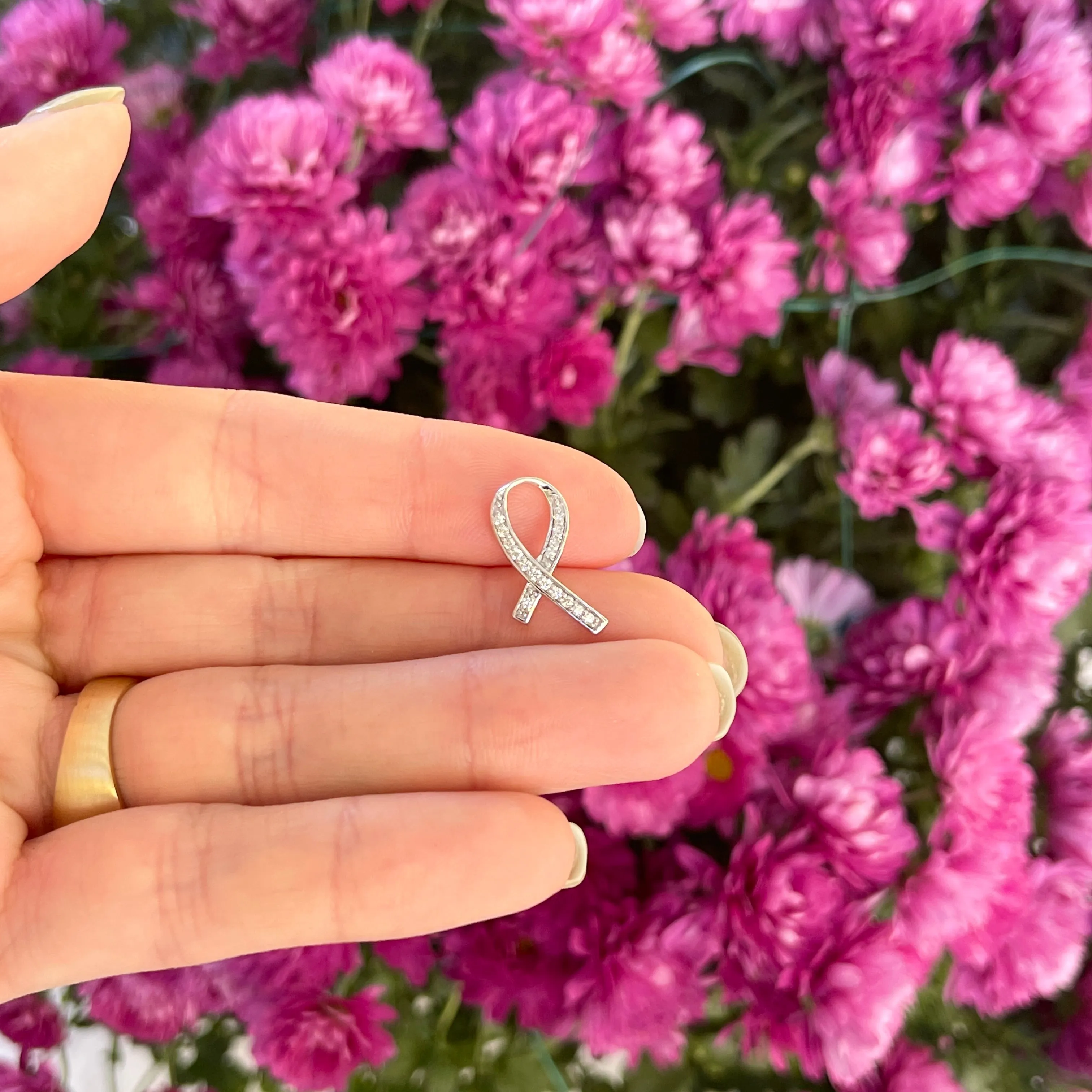 14KT White Gold 1/8 CT Diamond Cancer Awareness Ribbon Pendant Slide