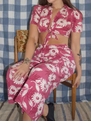 1940s Daisy Print Cotton 2-PC Puff Sleeve Crop Blouse & Side Button Pant Set