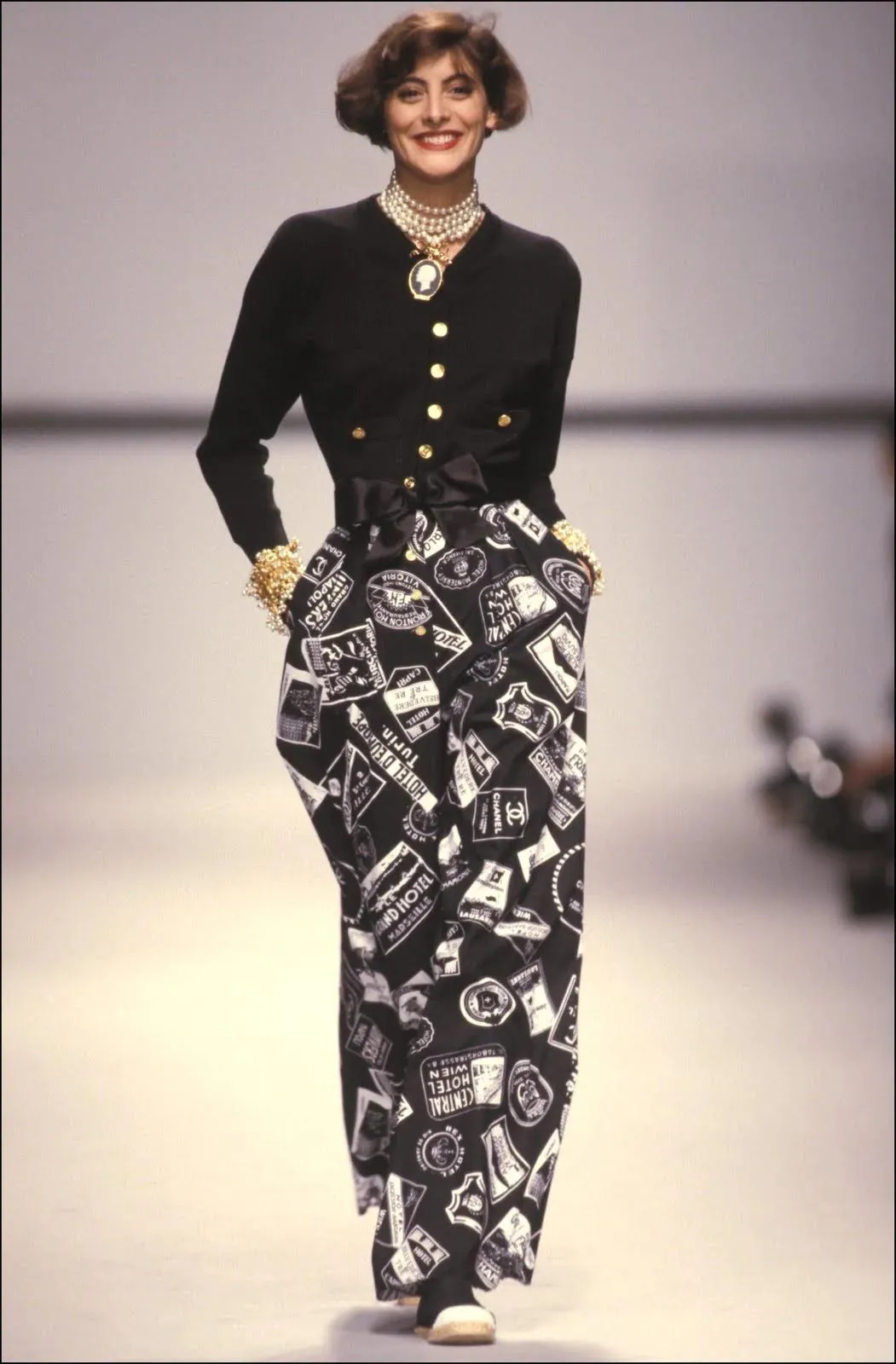 1989 S/S Grand Hotel Print Pants