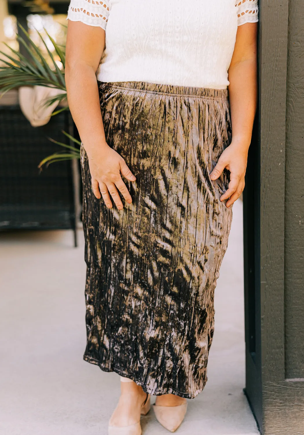 'Ayla' Velvet Midi Skirt