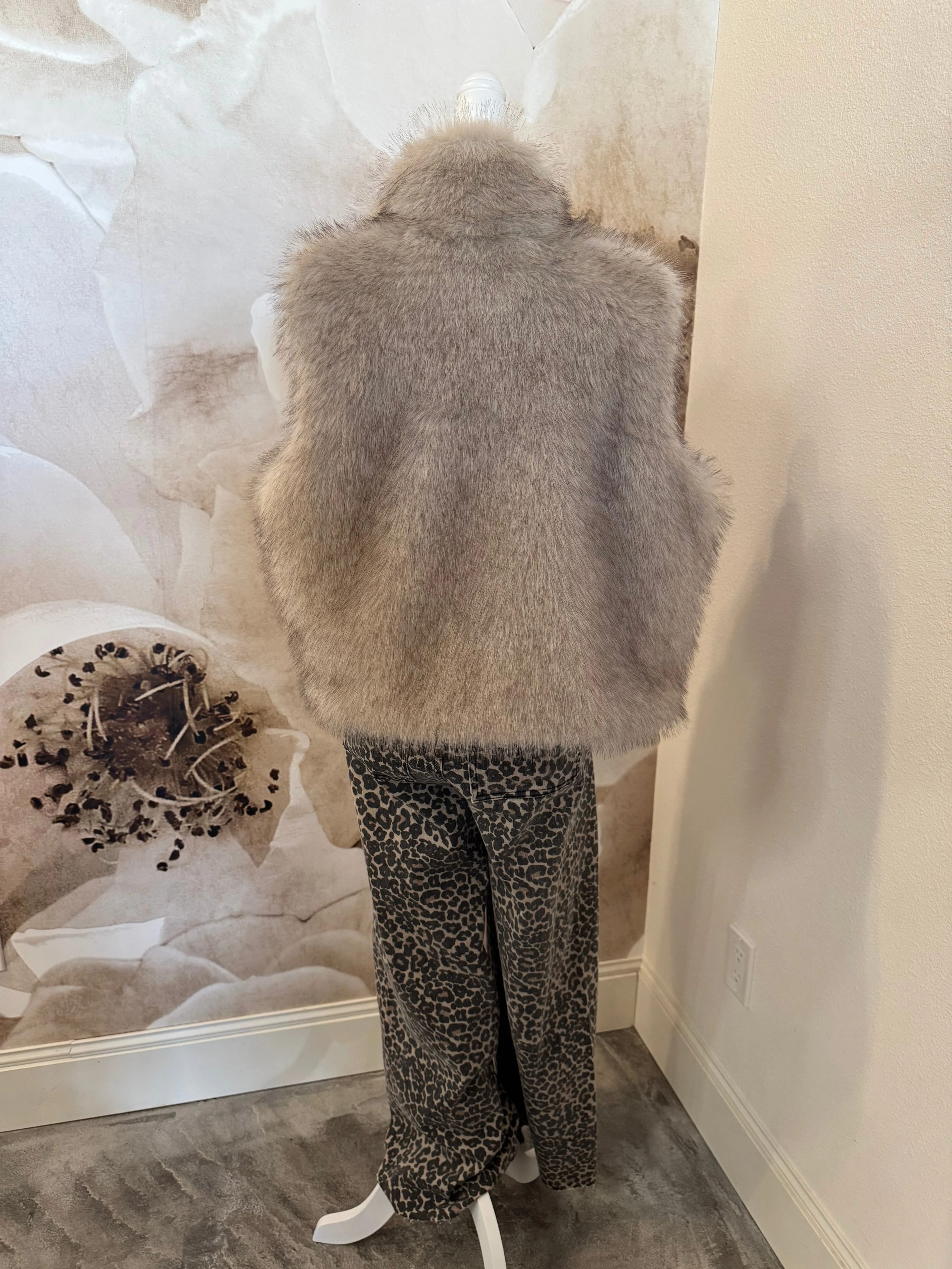 Benny Faux Fur Vest