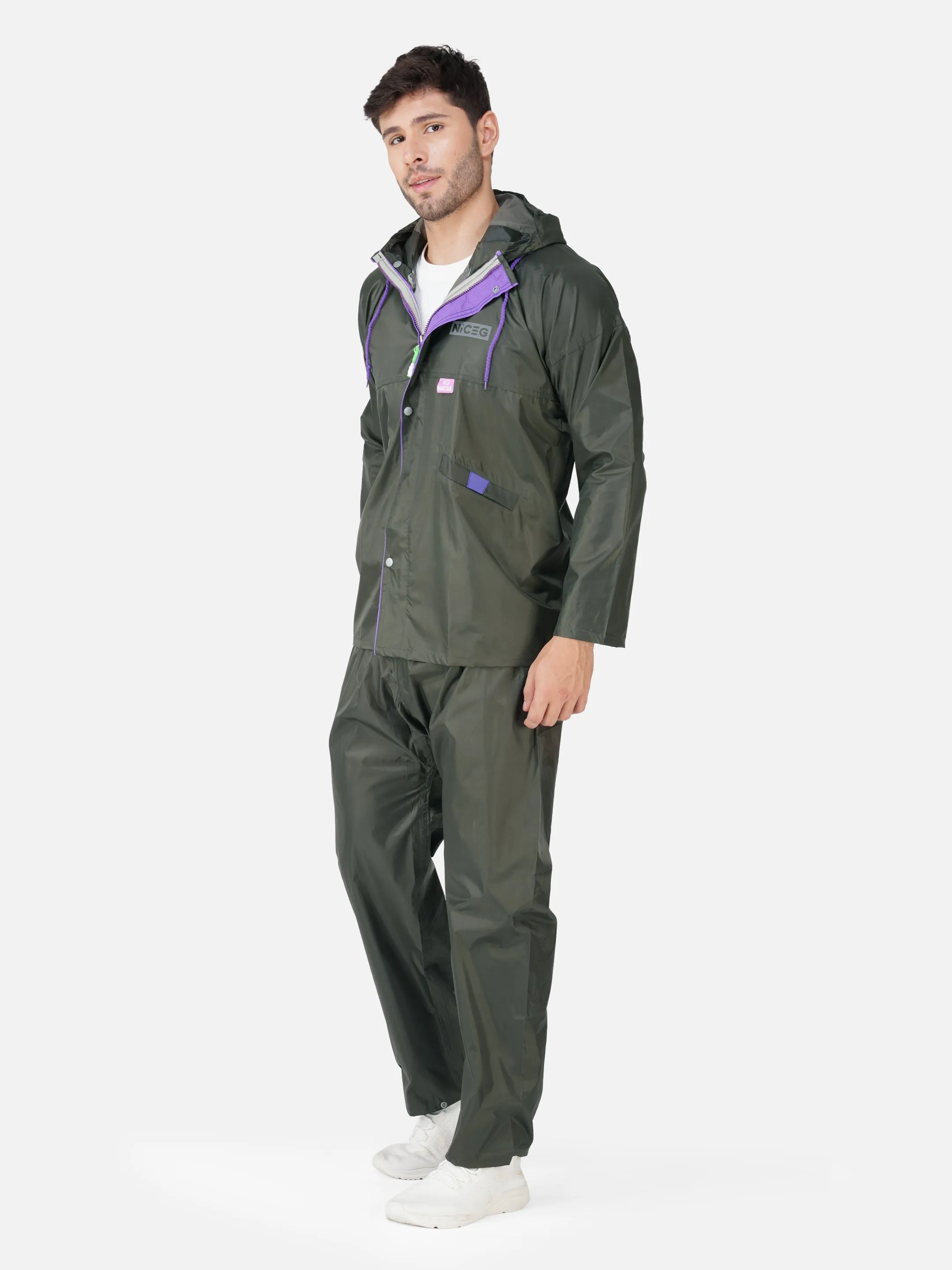 Best Men's Raincoats for All Weather - NiceG