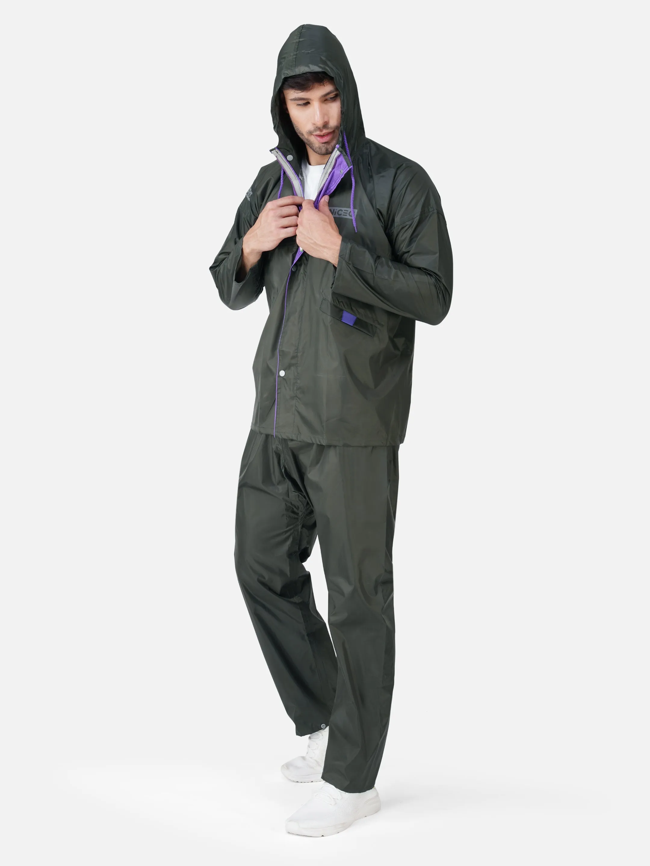 Best Men's Raincoats for All Weather - NiceG