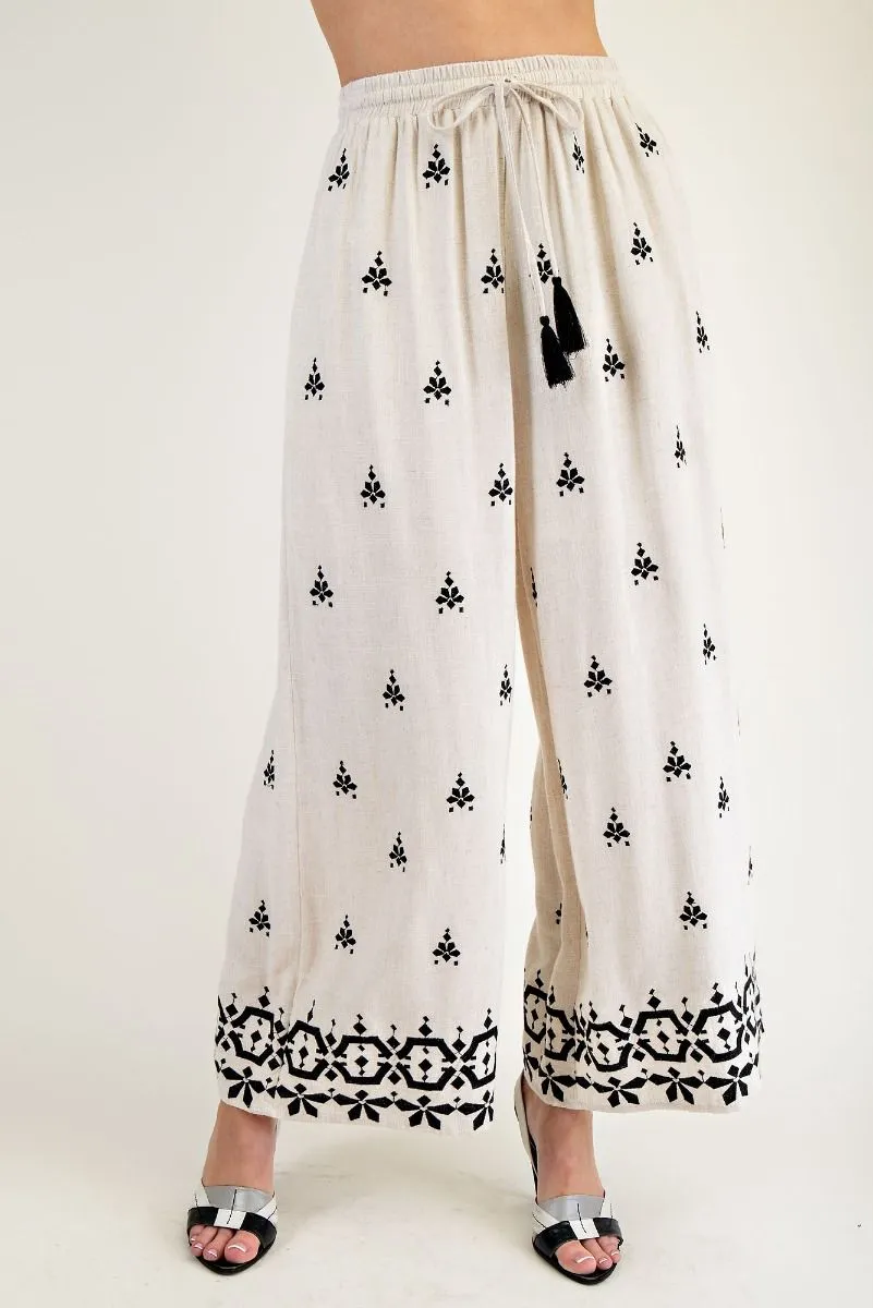 Border Pattern Embroidered Pants