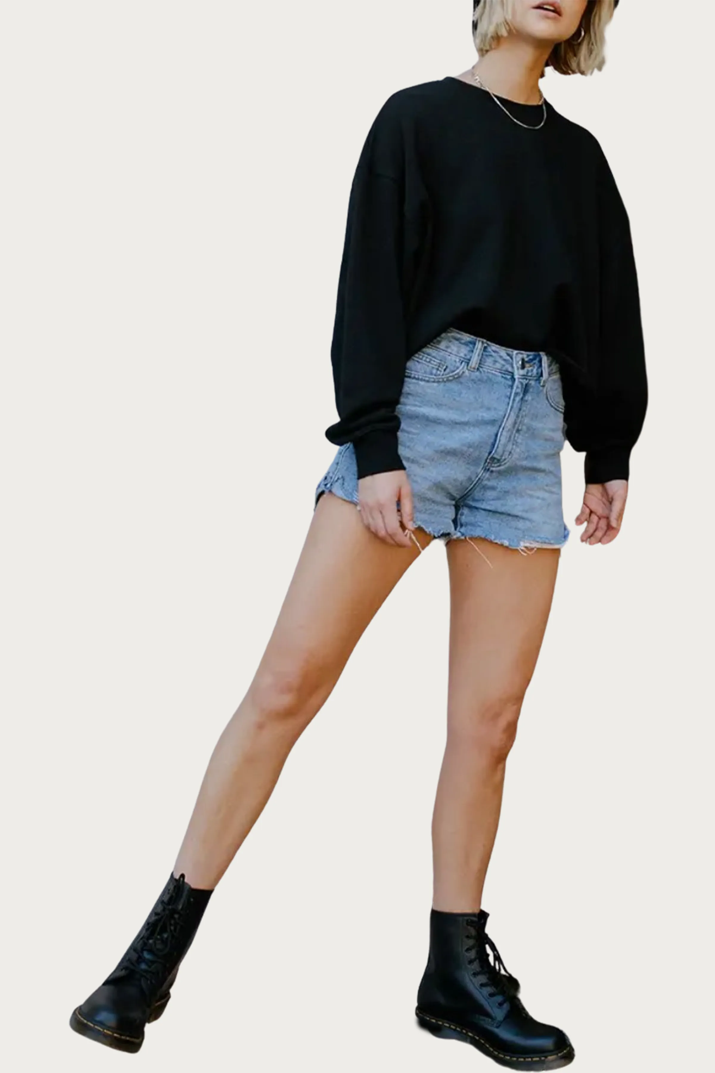 BOYFRIEND CROPPED SWEATSHIRT