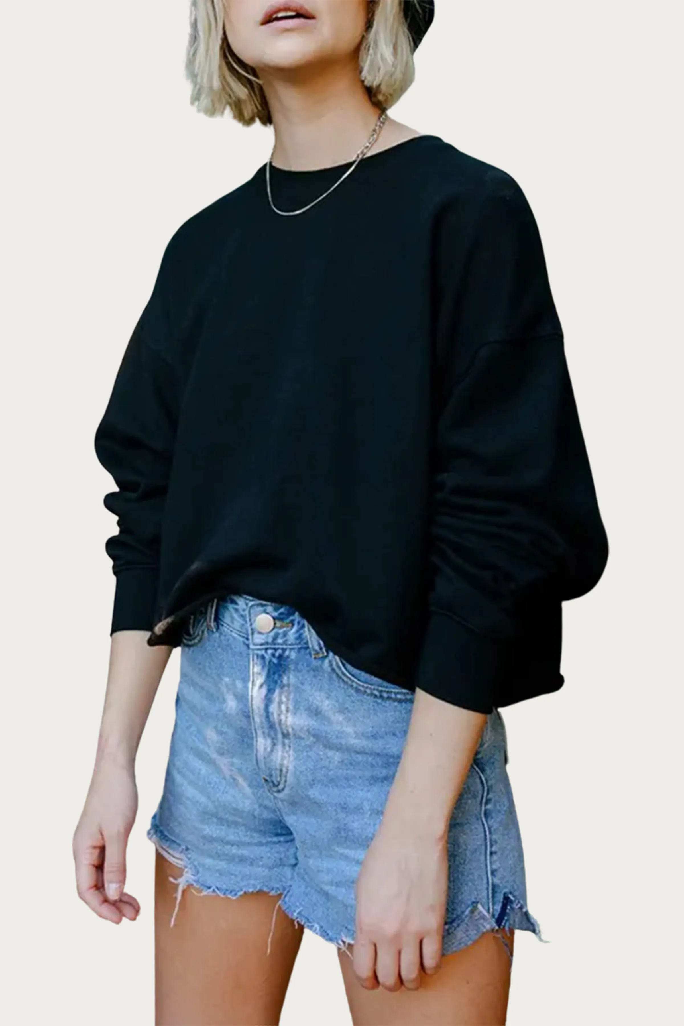 BOYFRIEND CROPPED SWEATSHIRT