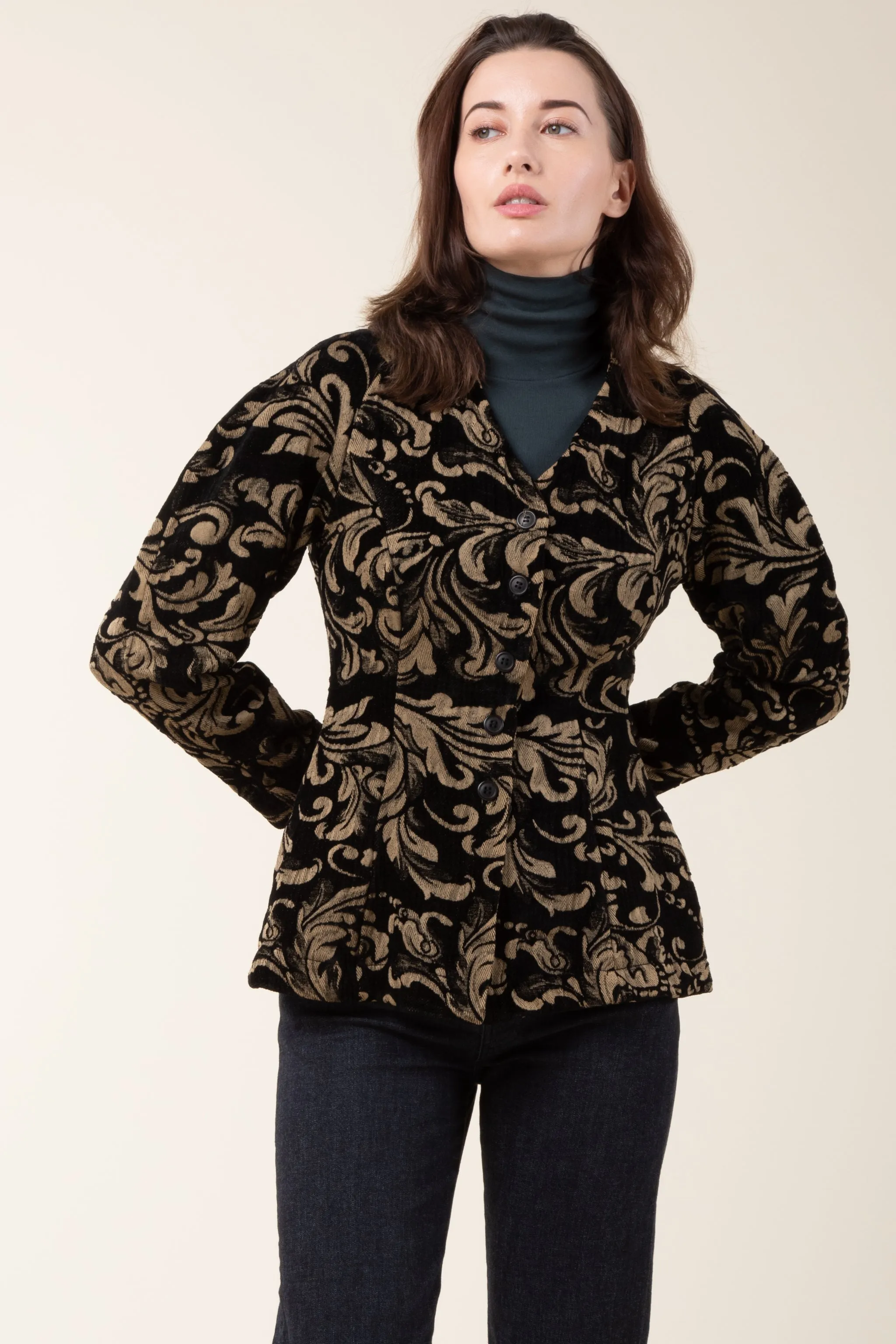 Brocade Fontaine in Gold/Black
