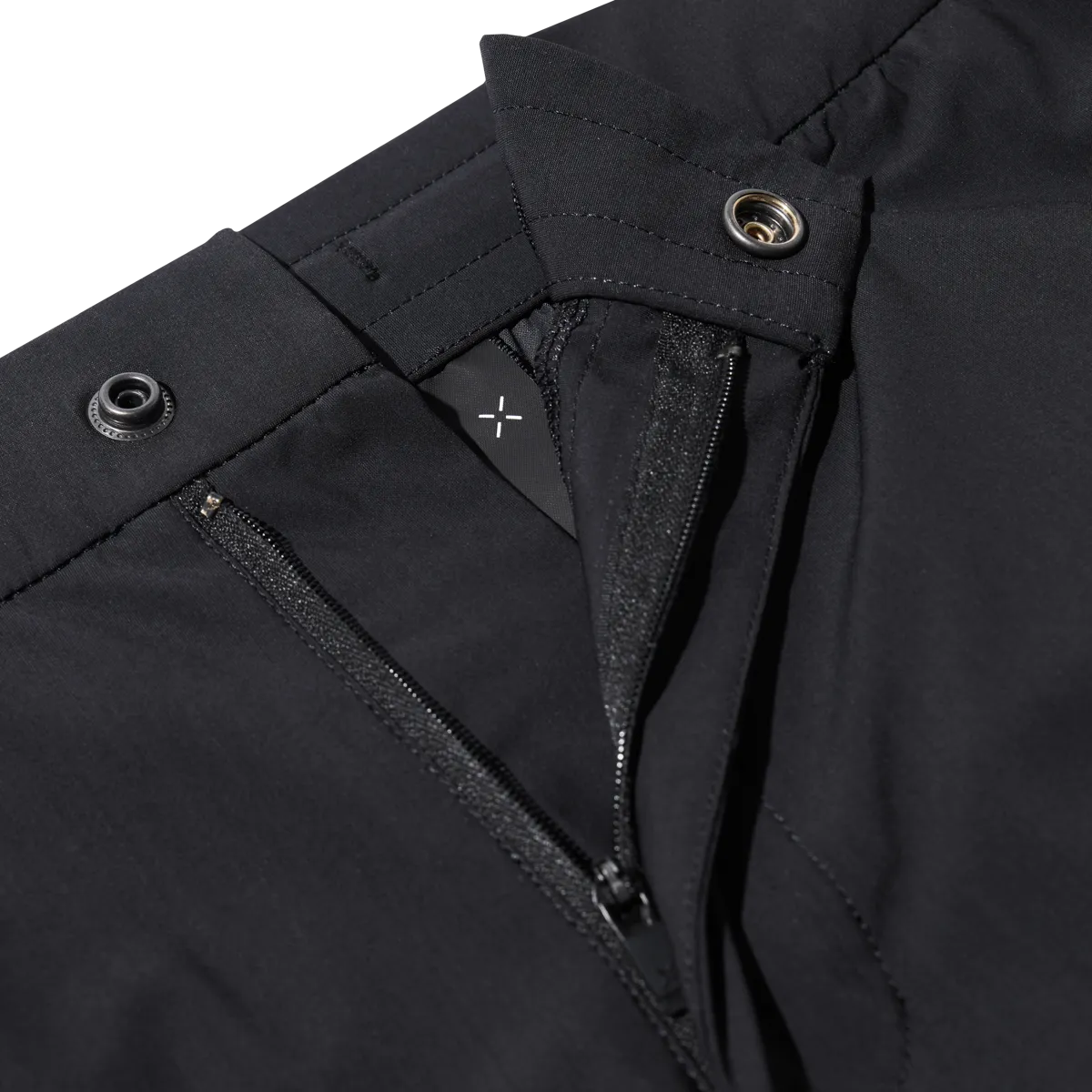 CØ11 Jogger
