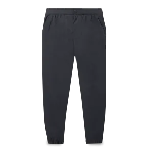 CØ11 Jogger