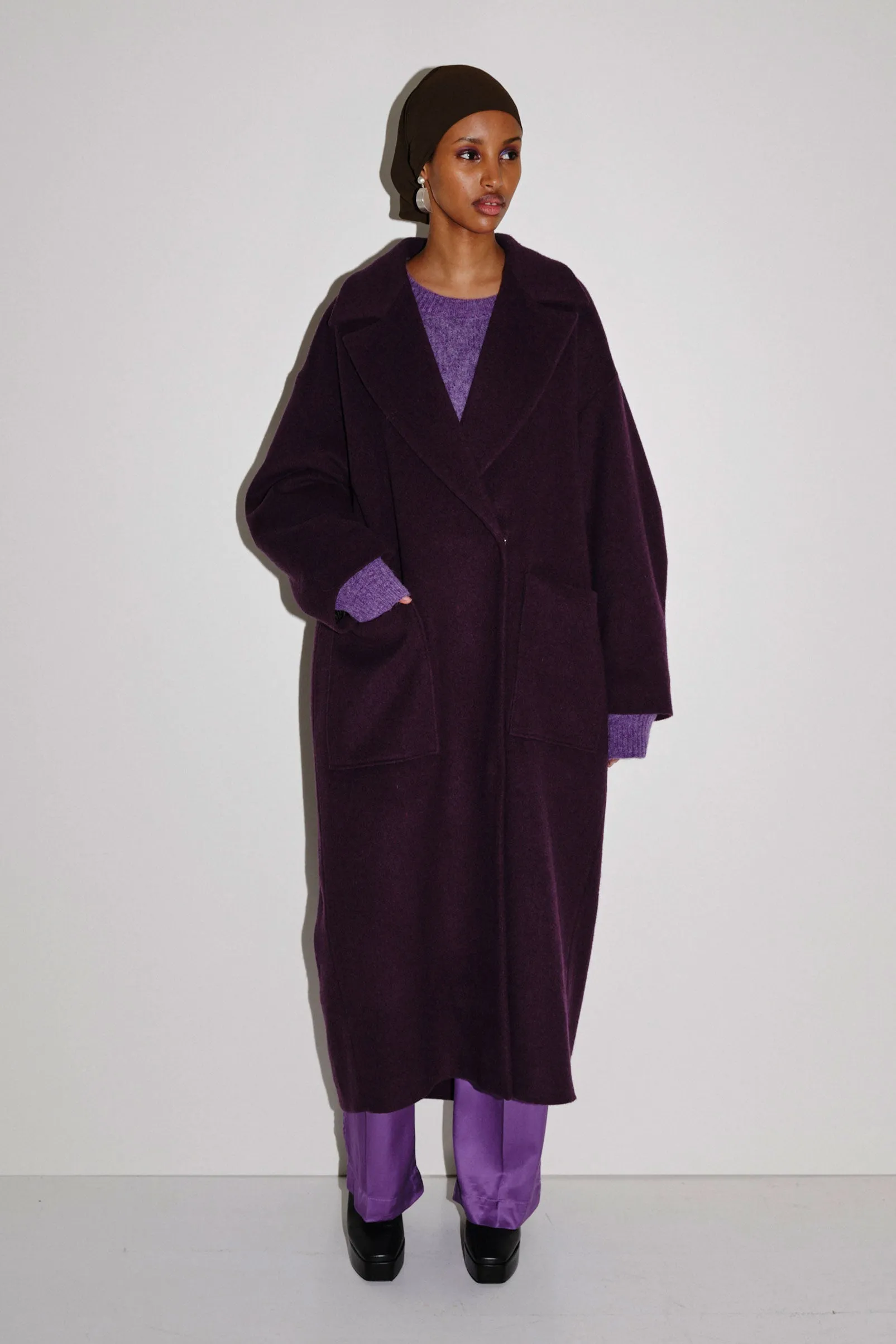 Carnie - Patrician Purple
