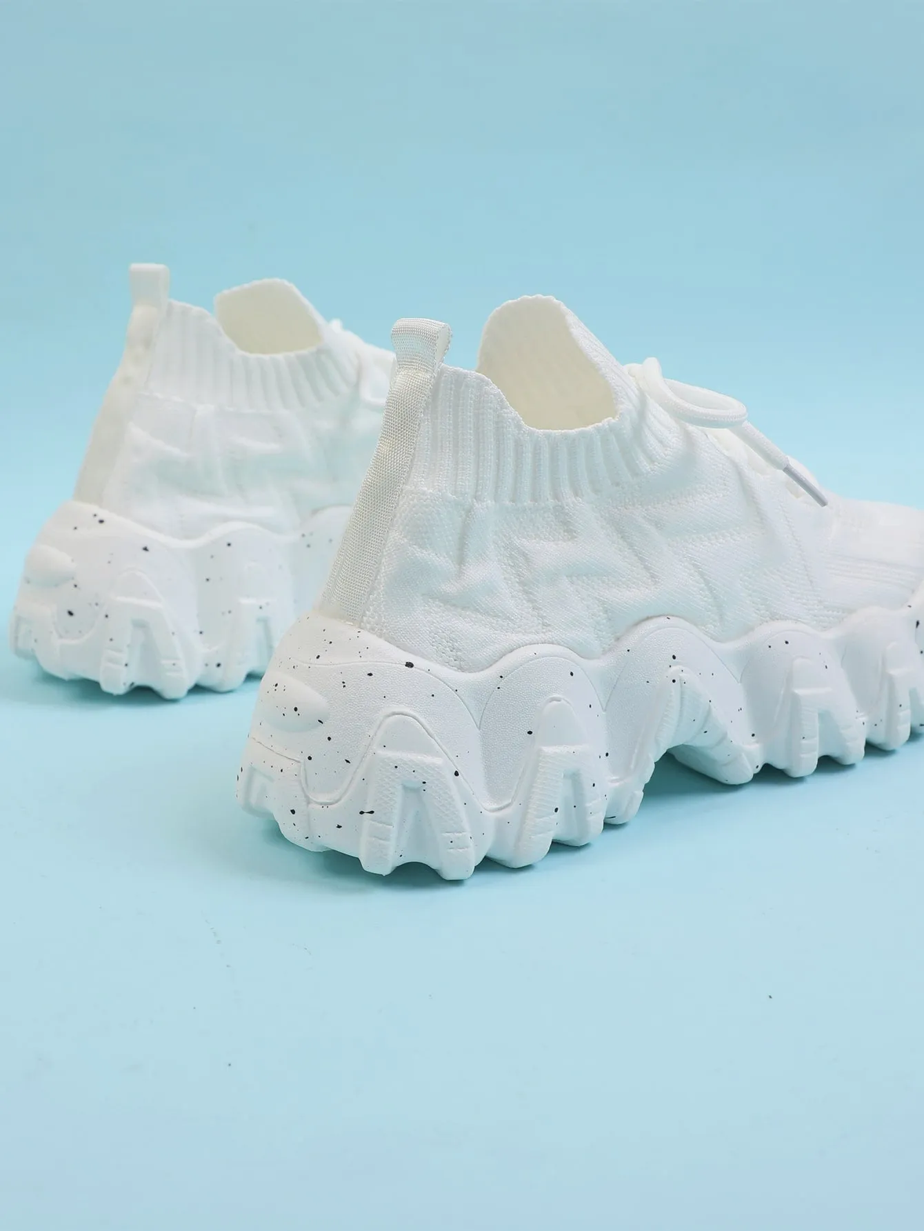 Chevron Lace Up Decor Knit Chunky Sneakers - White - FD ⚡