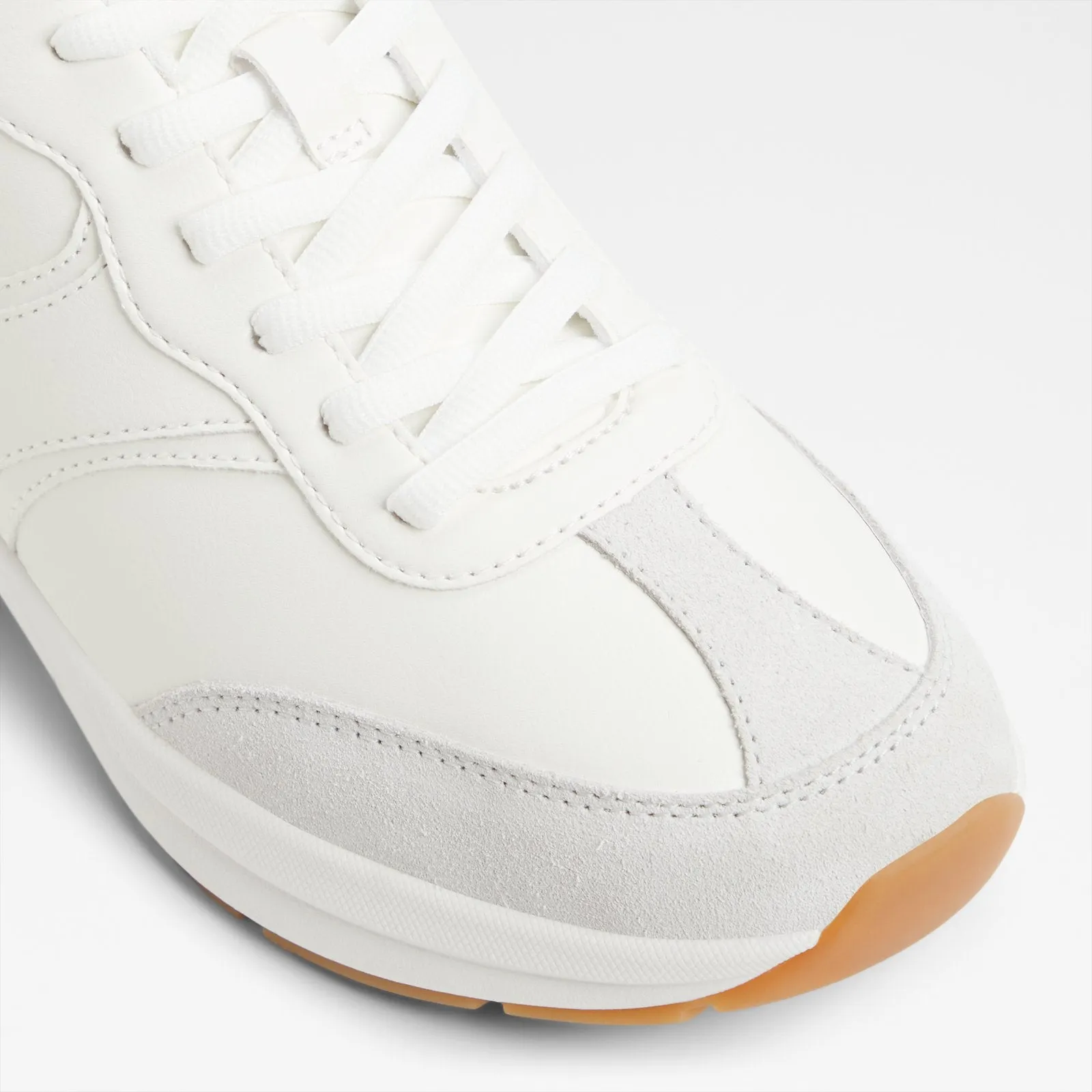 Clubchic / Sneakers