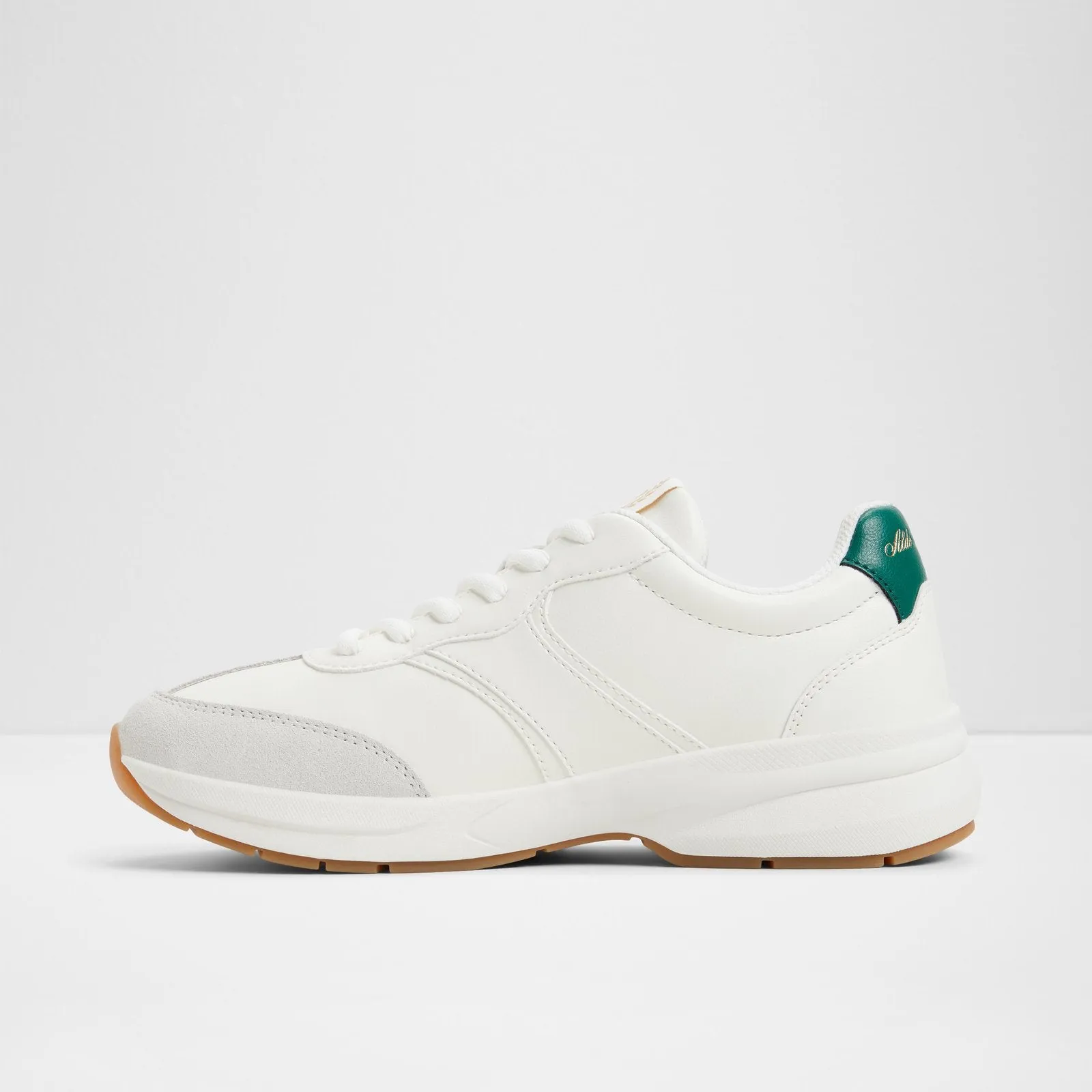 Clubchic / Sneakers