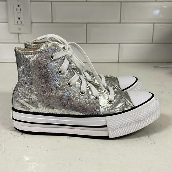 Converse Chuck Taylor All Star Platform High Digital Powder Silver 670547C Sz 1