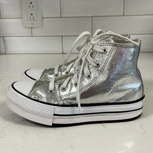 Converse Chuck Taylor All Star Platform High Digital Powder Silver 670547C Sz 1