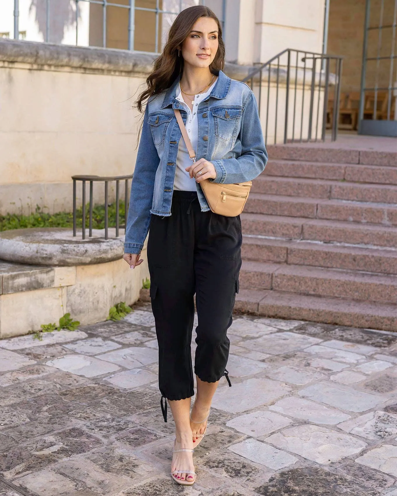 Cropped Cargo Pants in Black
