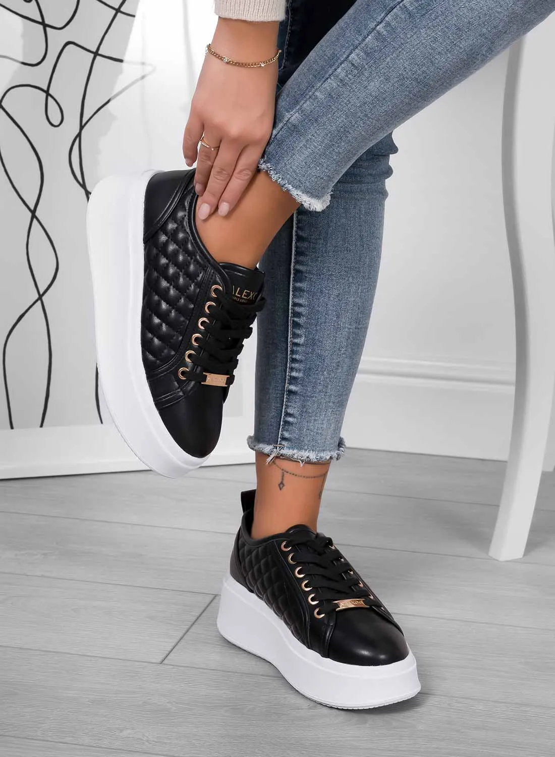 DALILA - Sneakers platform con suola alta trapuntate nere