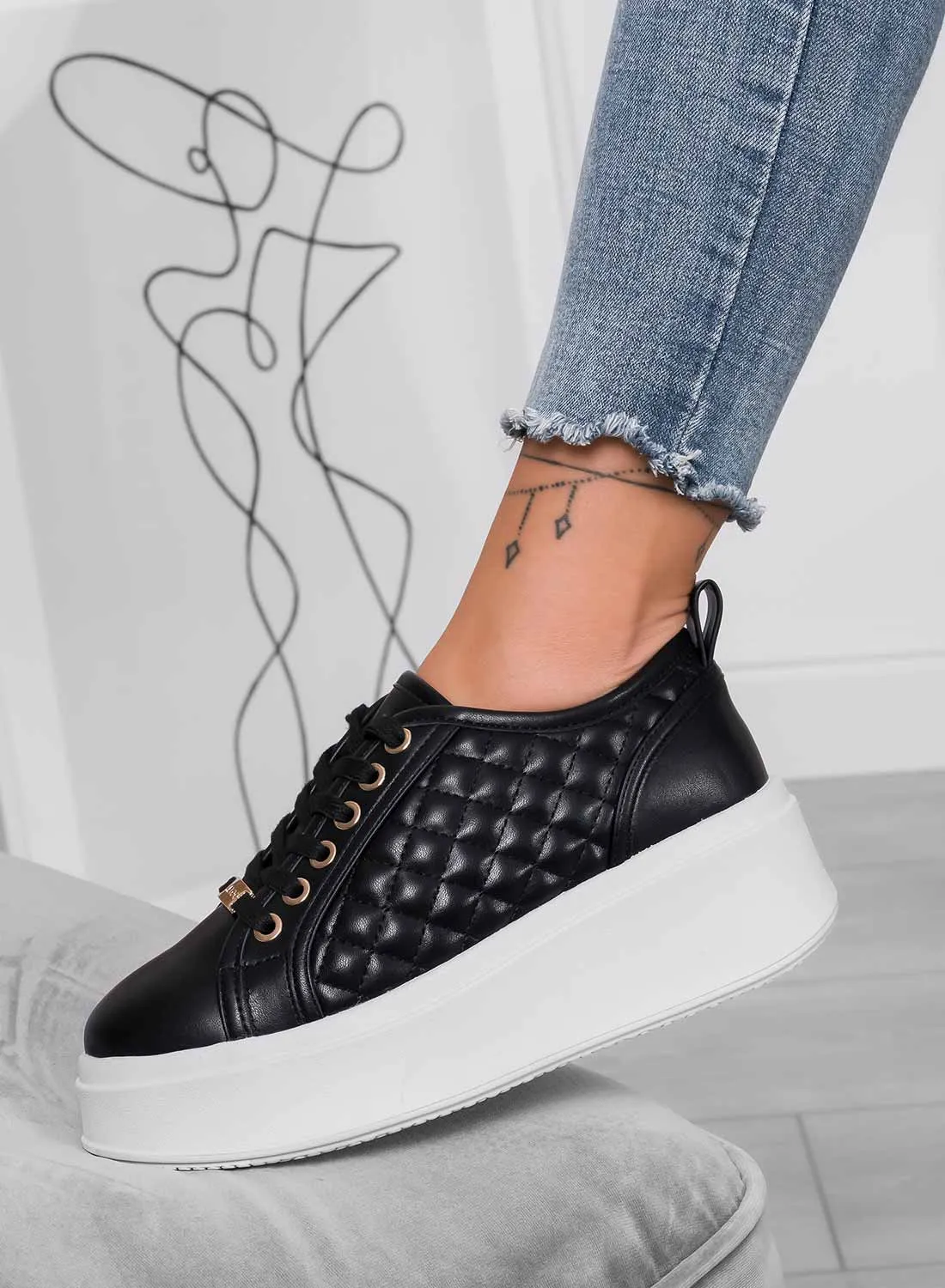 DALILA - Sneakers platform con suola alta trapuntate nere