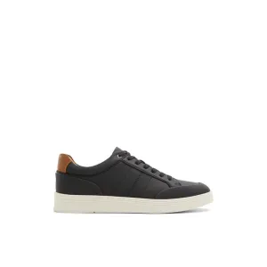 Dunkirk / Sneakers