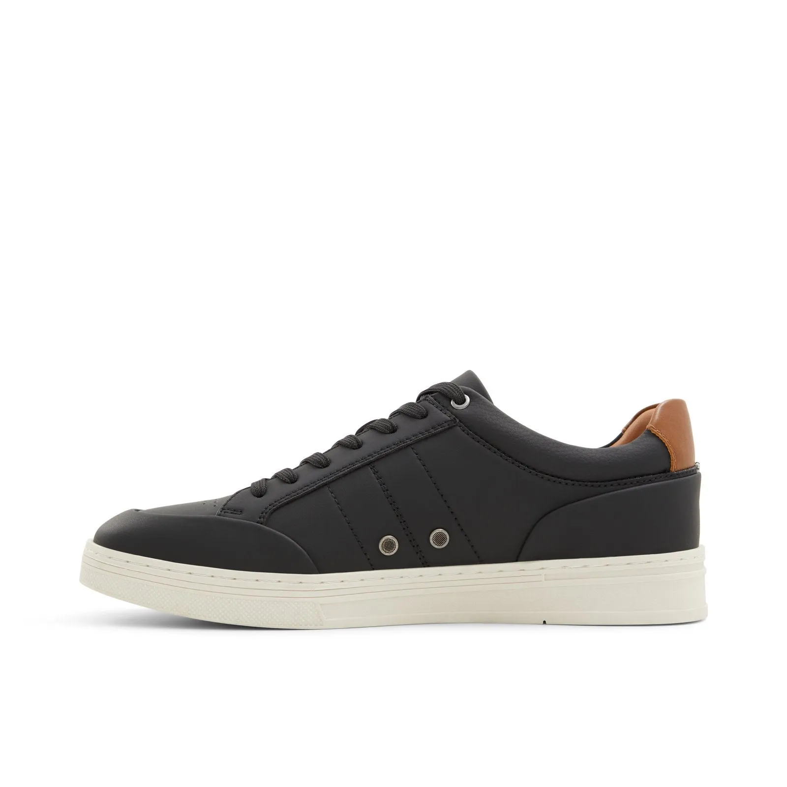 Dunkirk / Sneakers