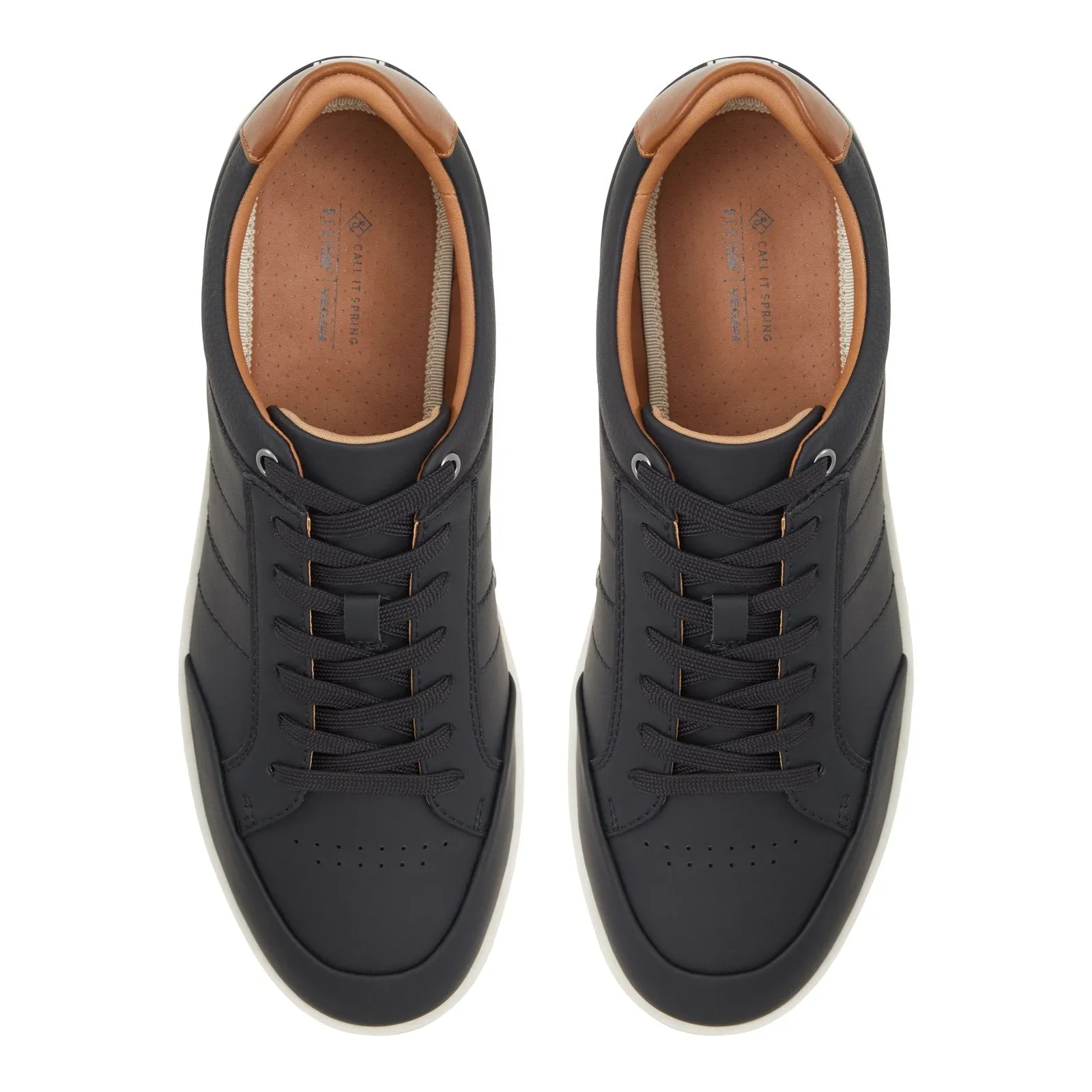 Dunkirk / Sneakers