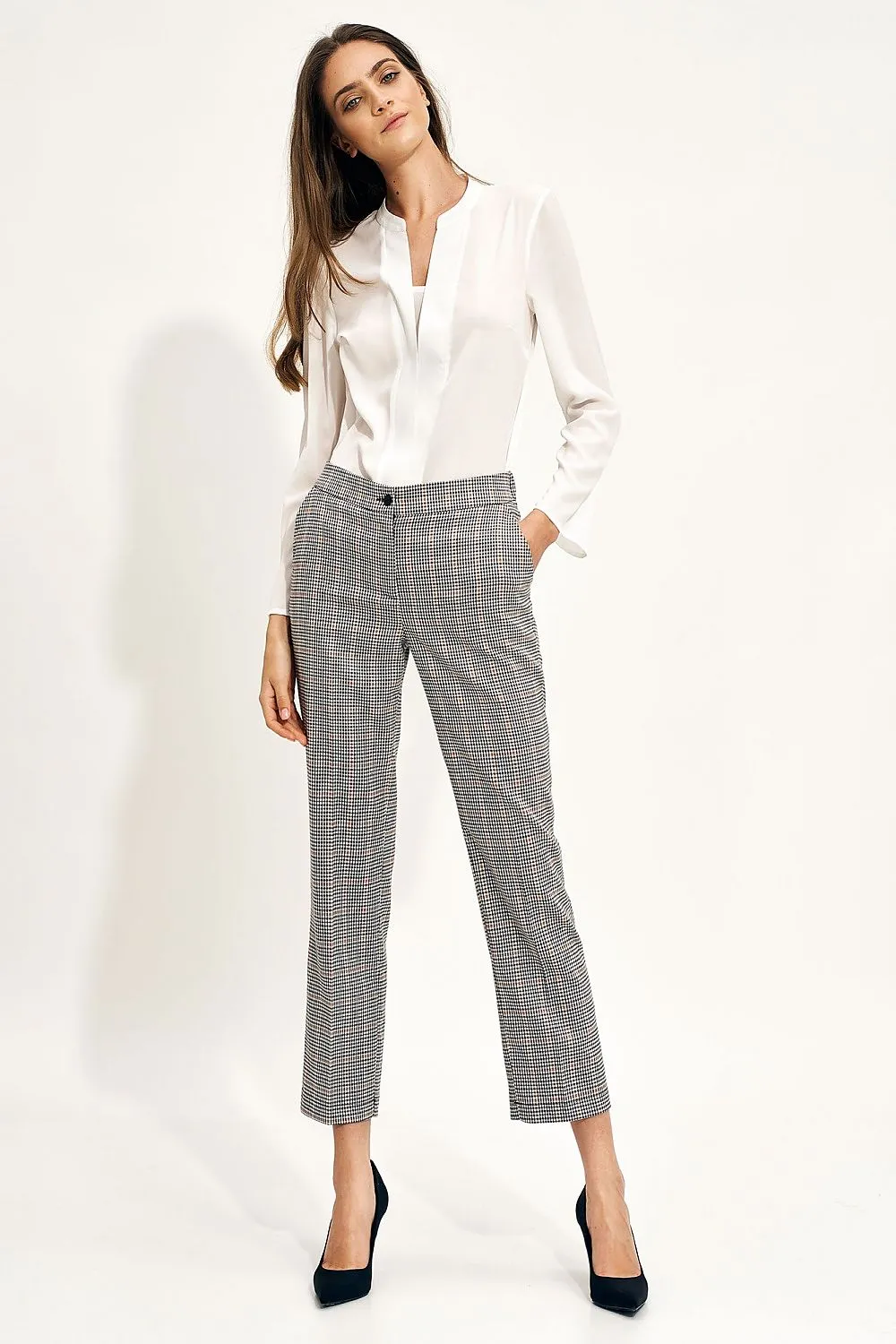Elegant Loose-Fit Chino Trousers