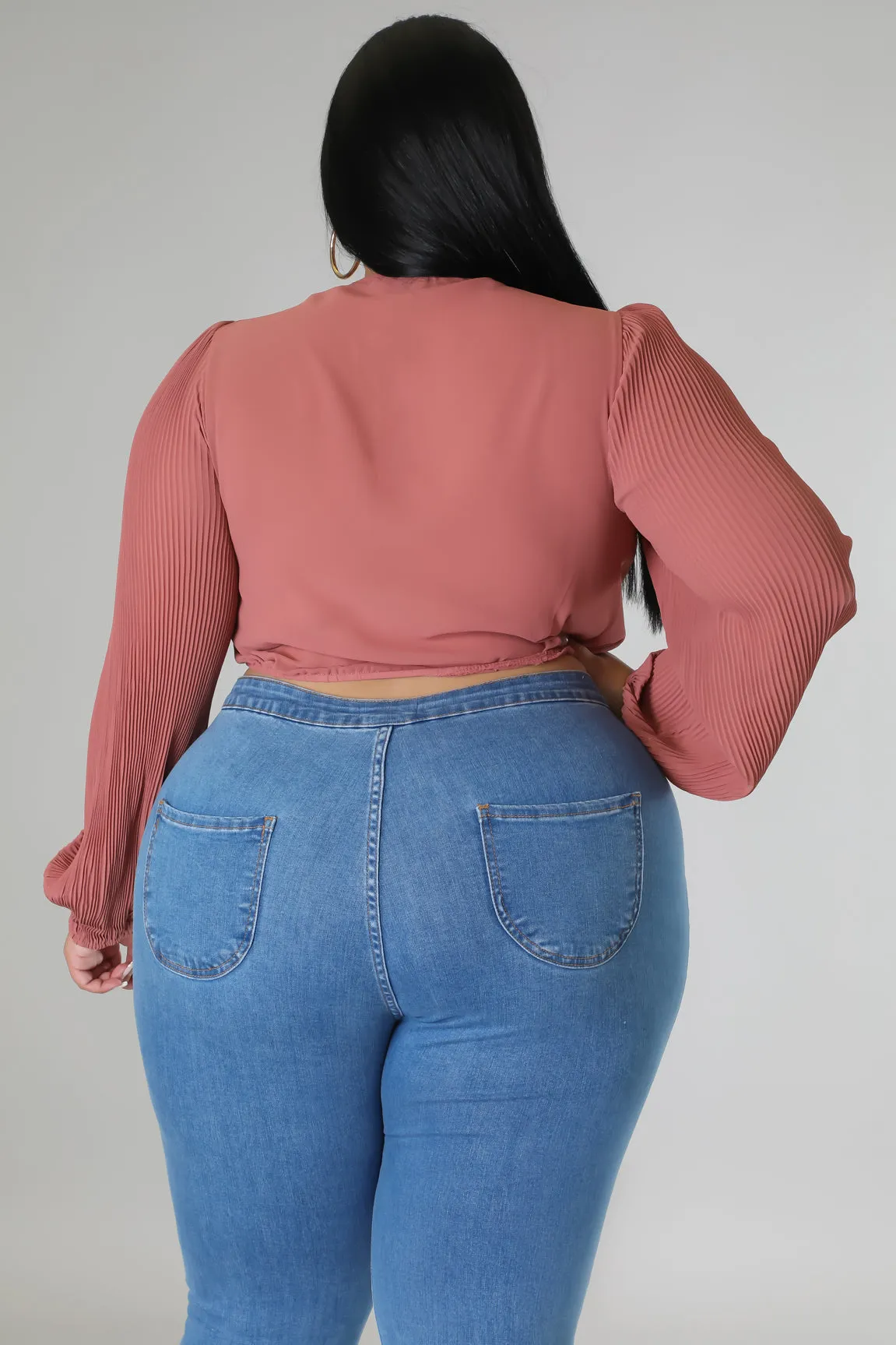 FLIRTY CROP TOP | PLUS