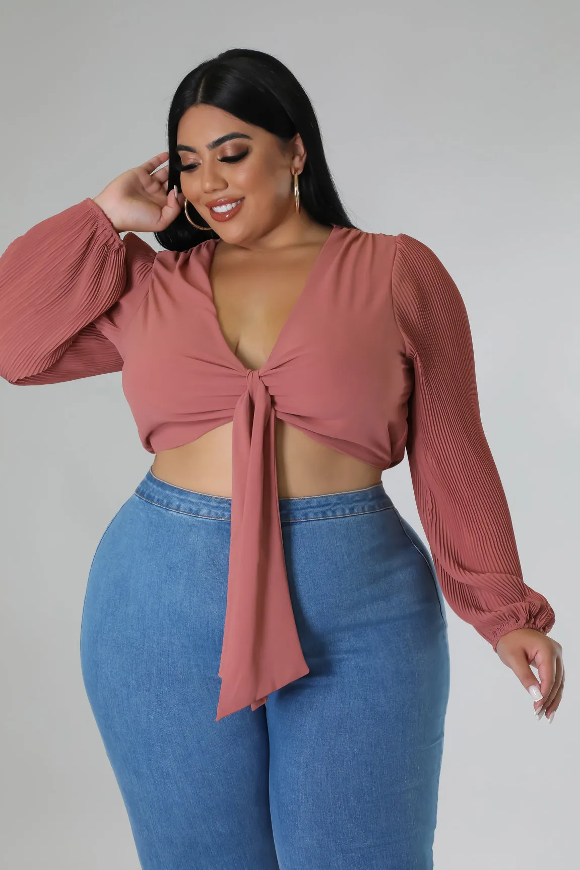 FLIRTY CROP TOP | PLUS