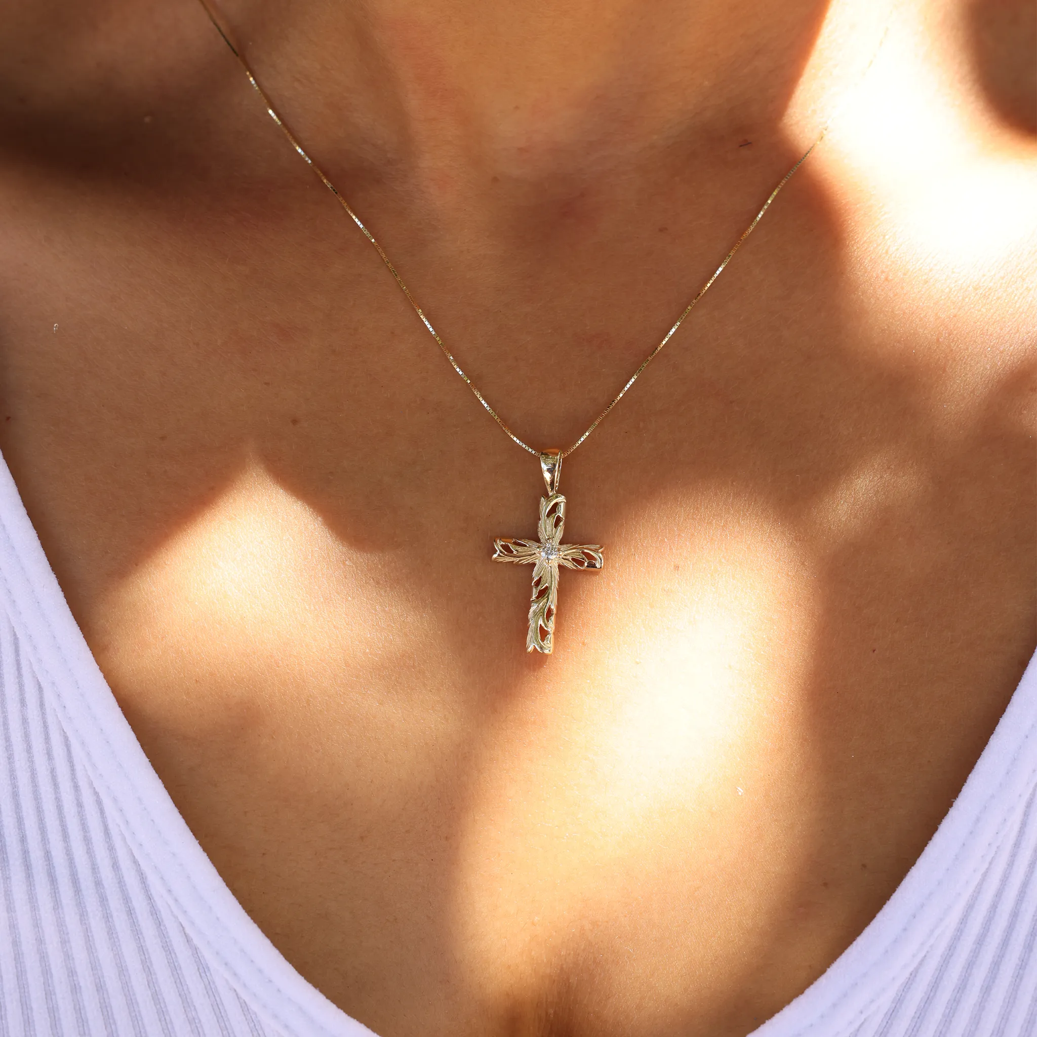 Hawaiian Heirloom Old English Scroll Cross Pendant in Gold with Diamond - 30mm