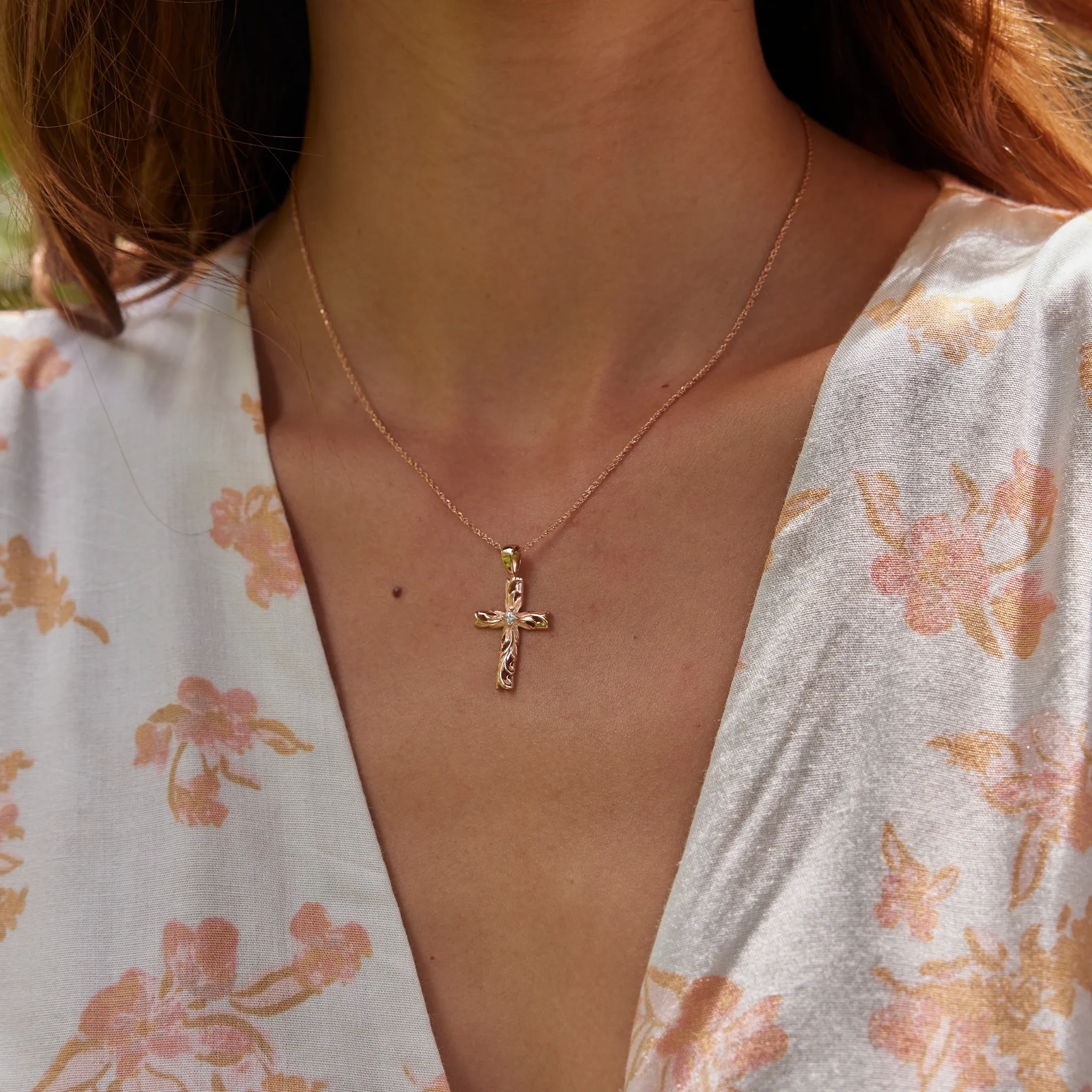 Hawaiian Heirloom Old English Scroll Cross Pendant in Rose Gold with Diamond - 30mm