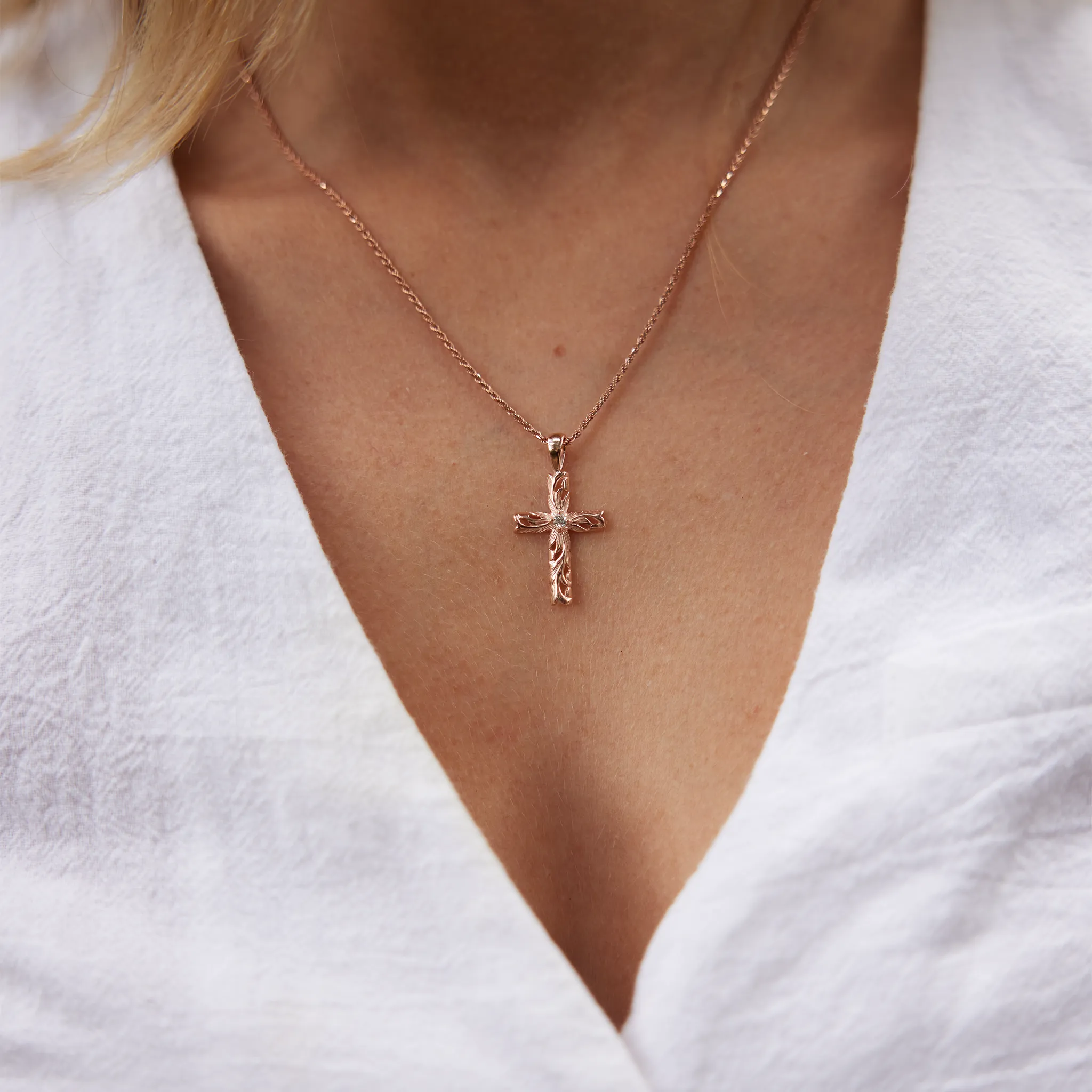 Hawaiian Heirloom Old English Scroll Cross Pendant in Rose Gold with Diamond - 30mm
