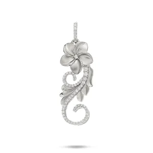 Hawaiian Heirloom Plumeria Pendant in White Gold with Diamonds - 30mm