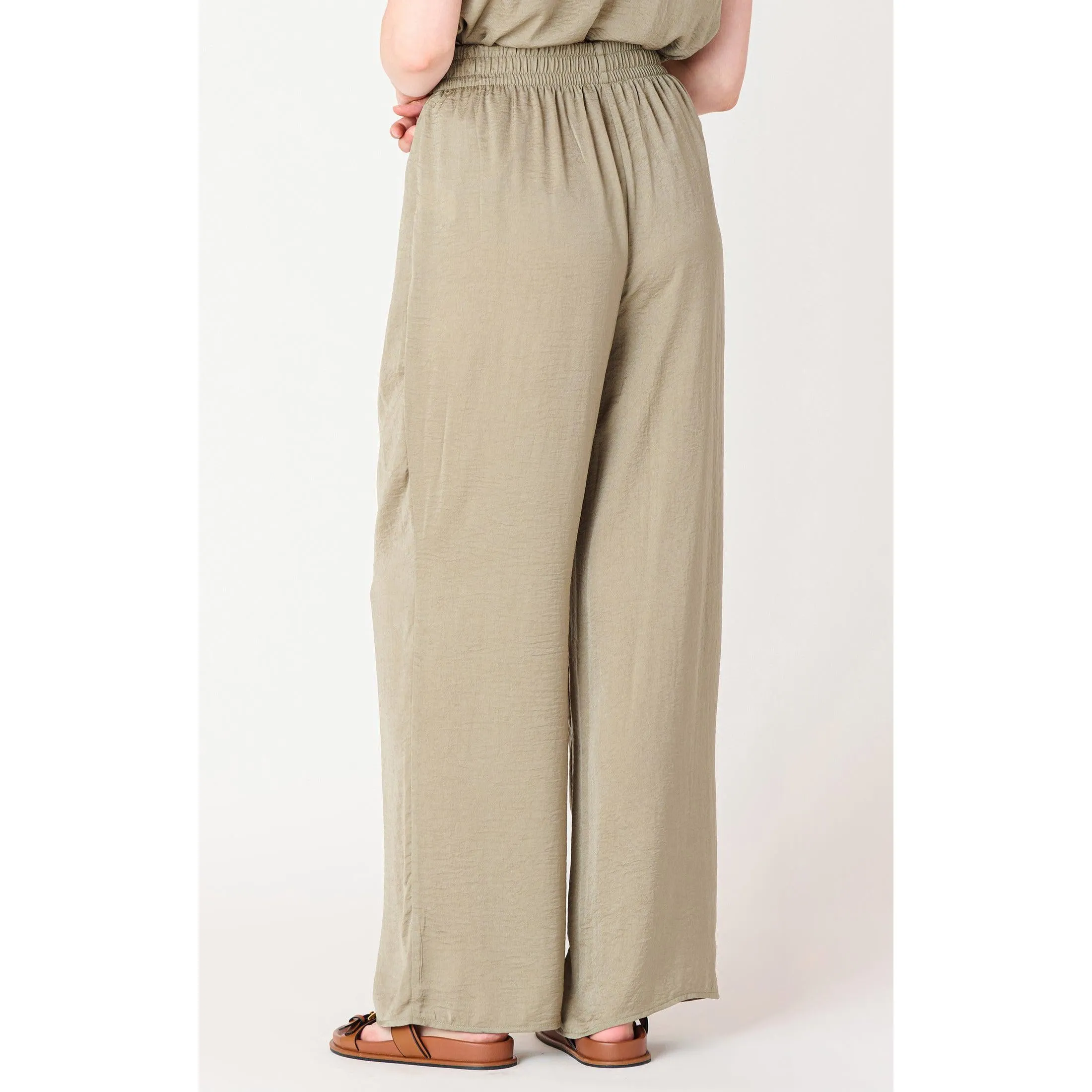 HIGH WAIST FLOWY WIDE LEG PANTS