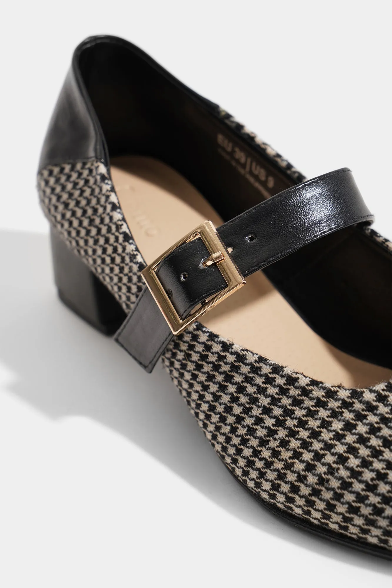 Houndstooth Pointed Toe Mules