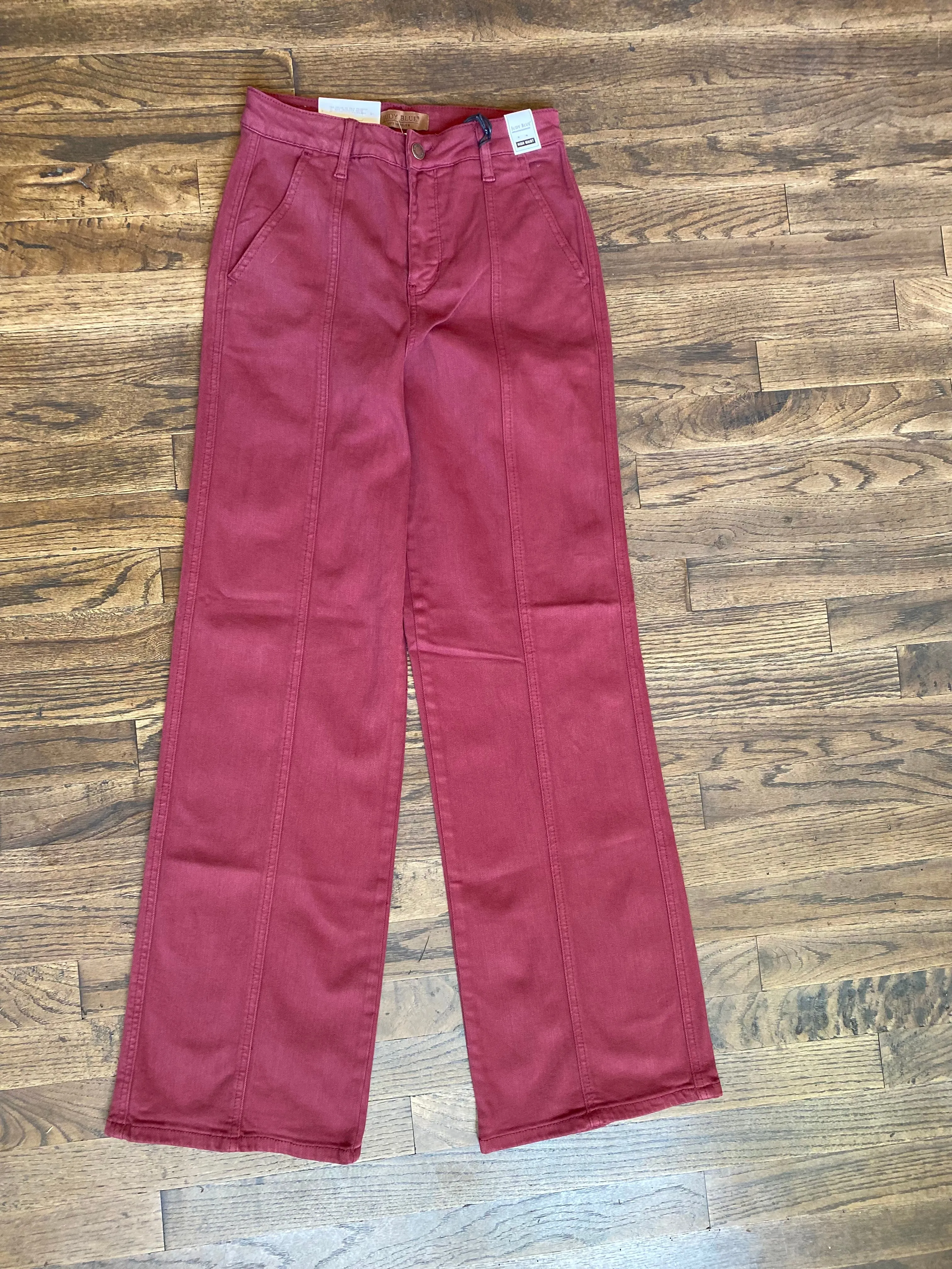 Judy Blue || Jenna High Waist Burgundy Front Seam Straight Jean