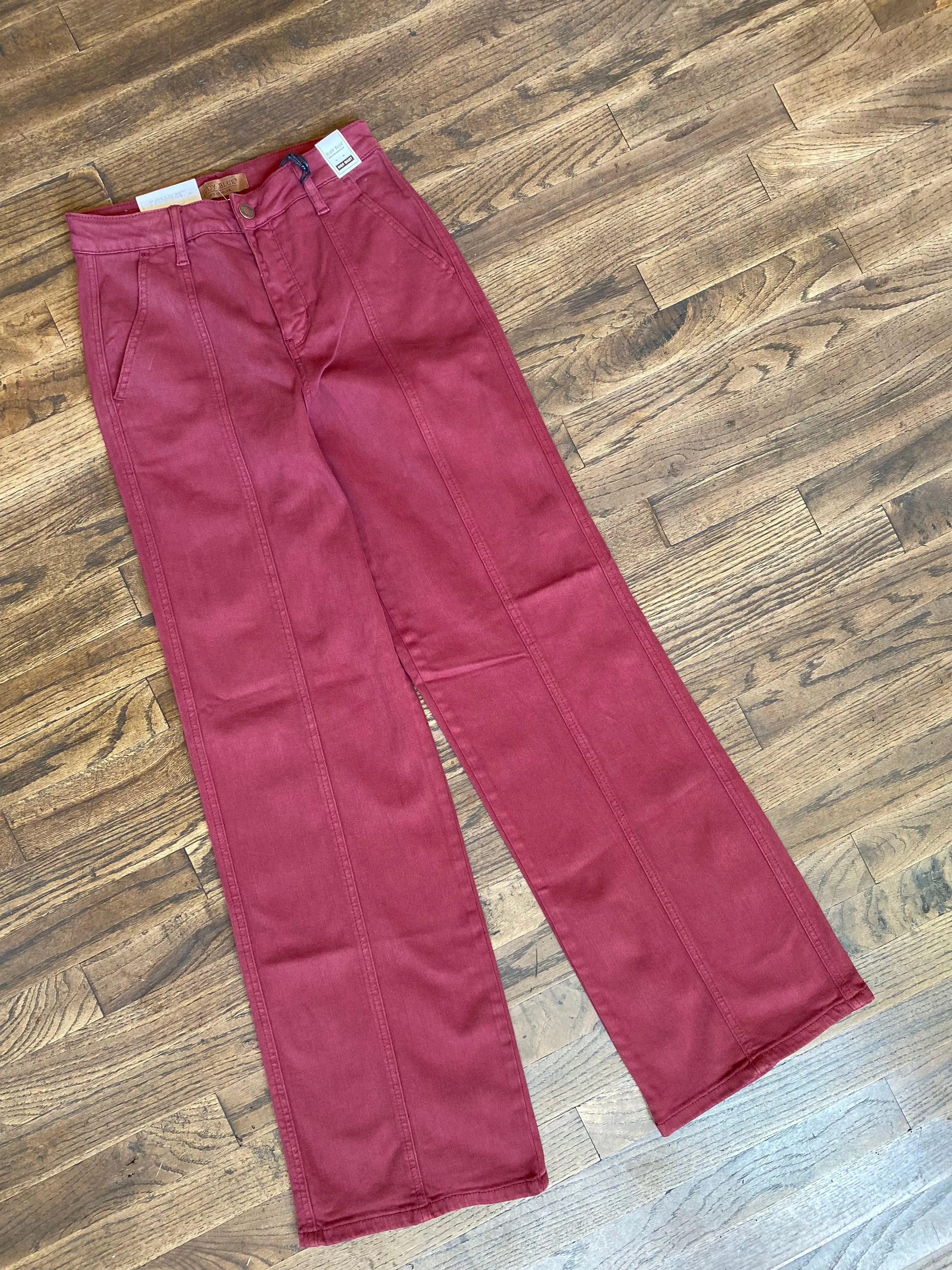 Judy Blue || Jenna High Waist Burgundy Front Seam Straight Jean