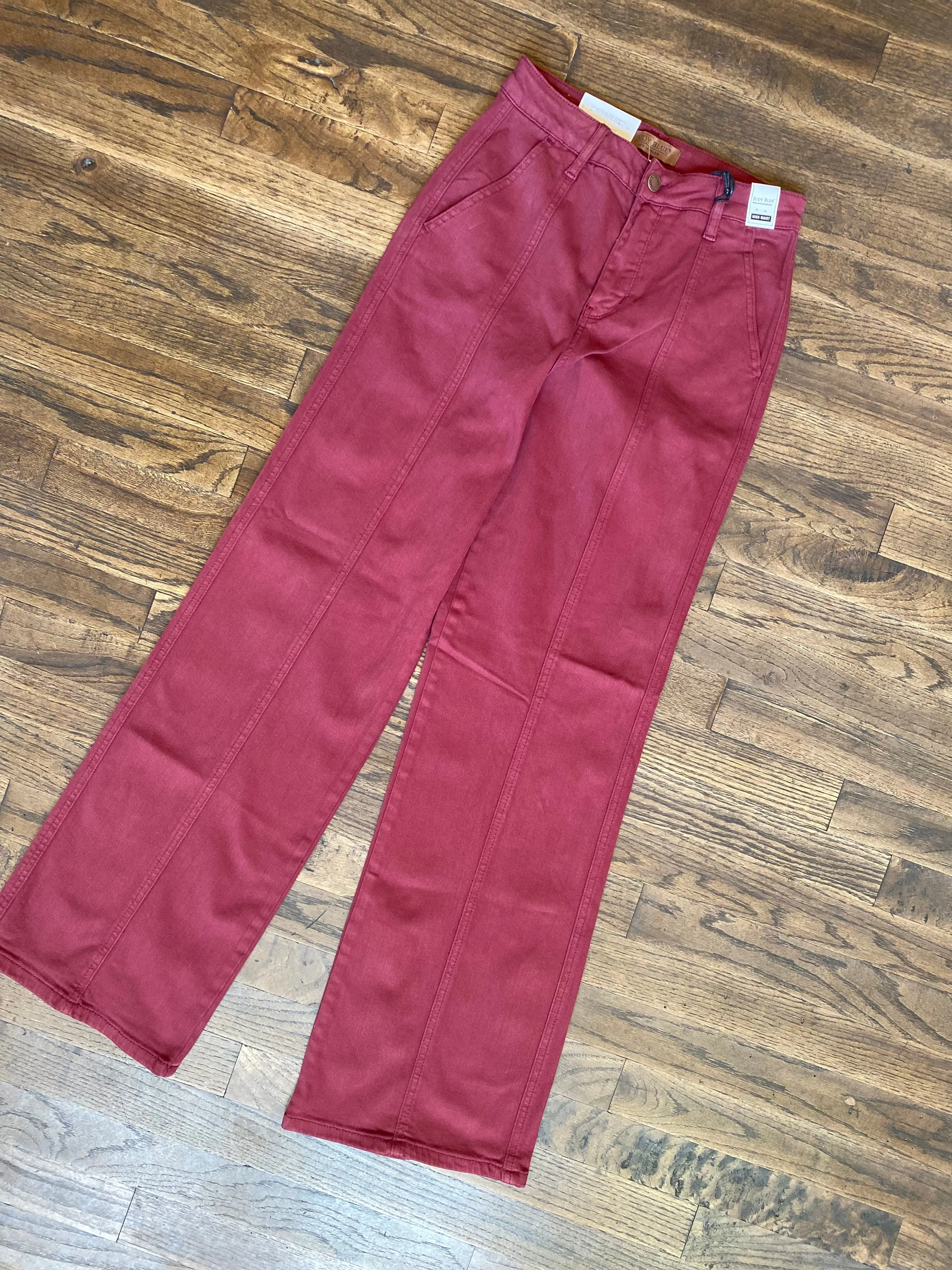 Judy Blue || Jenna High Waist Burgundy Front Seam Straight Jean