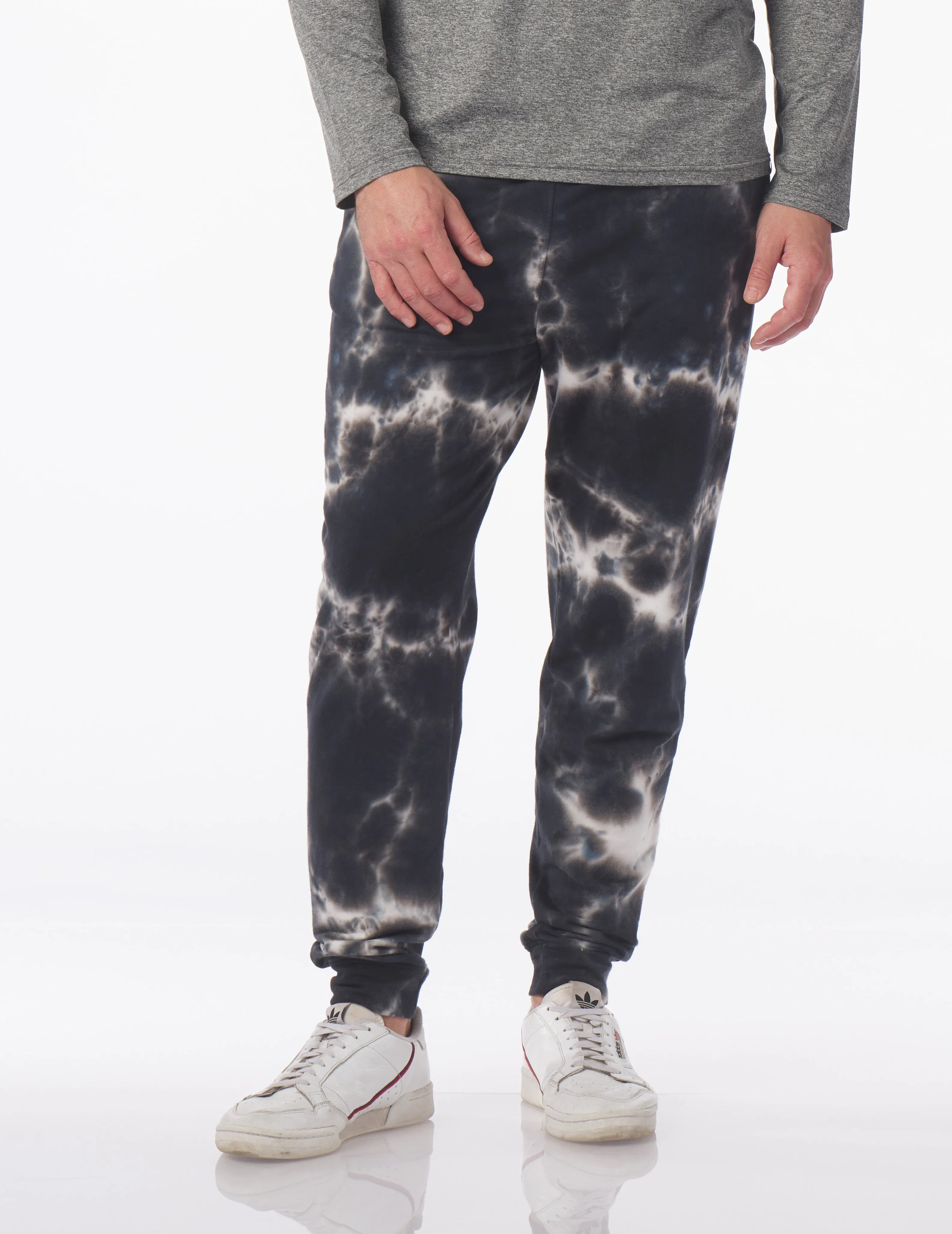 Juniper Jogger: Black Blur Dye