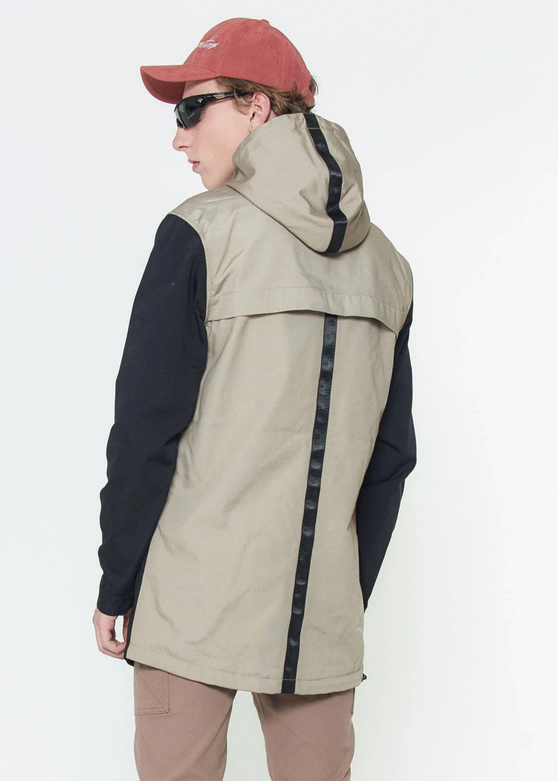 Konus Men's Hooded Jacket w/ Color Block x Patch in Khaki