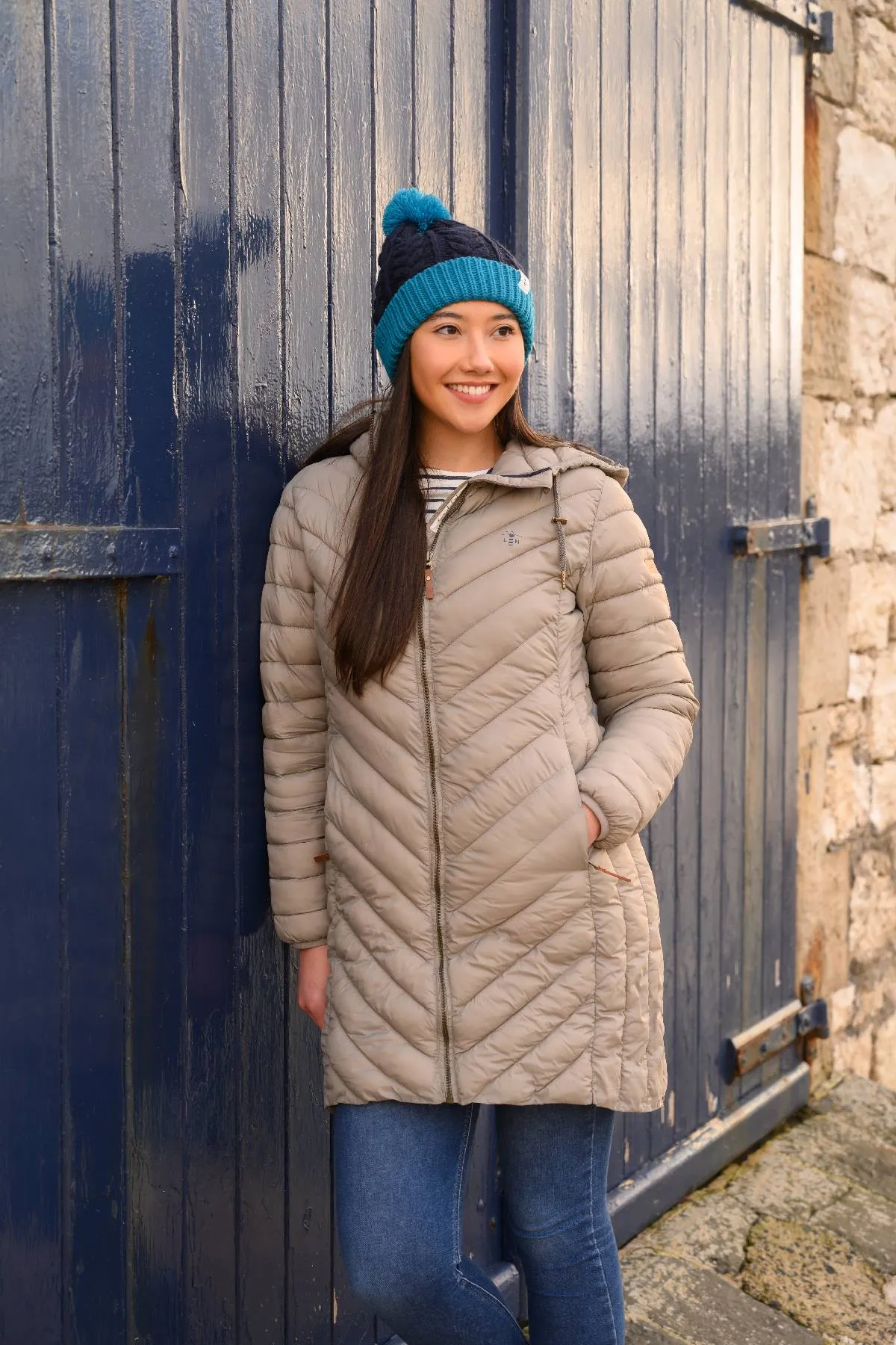 Lighthouse Laurel Coat in Mocha