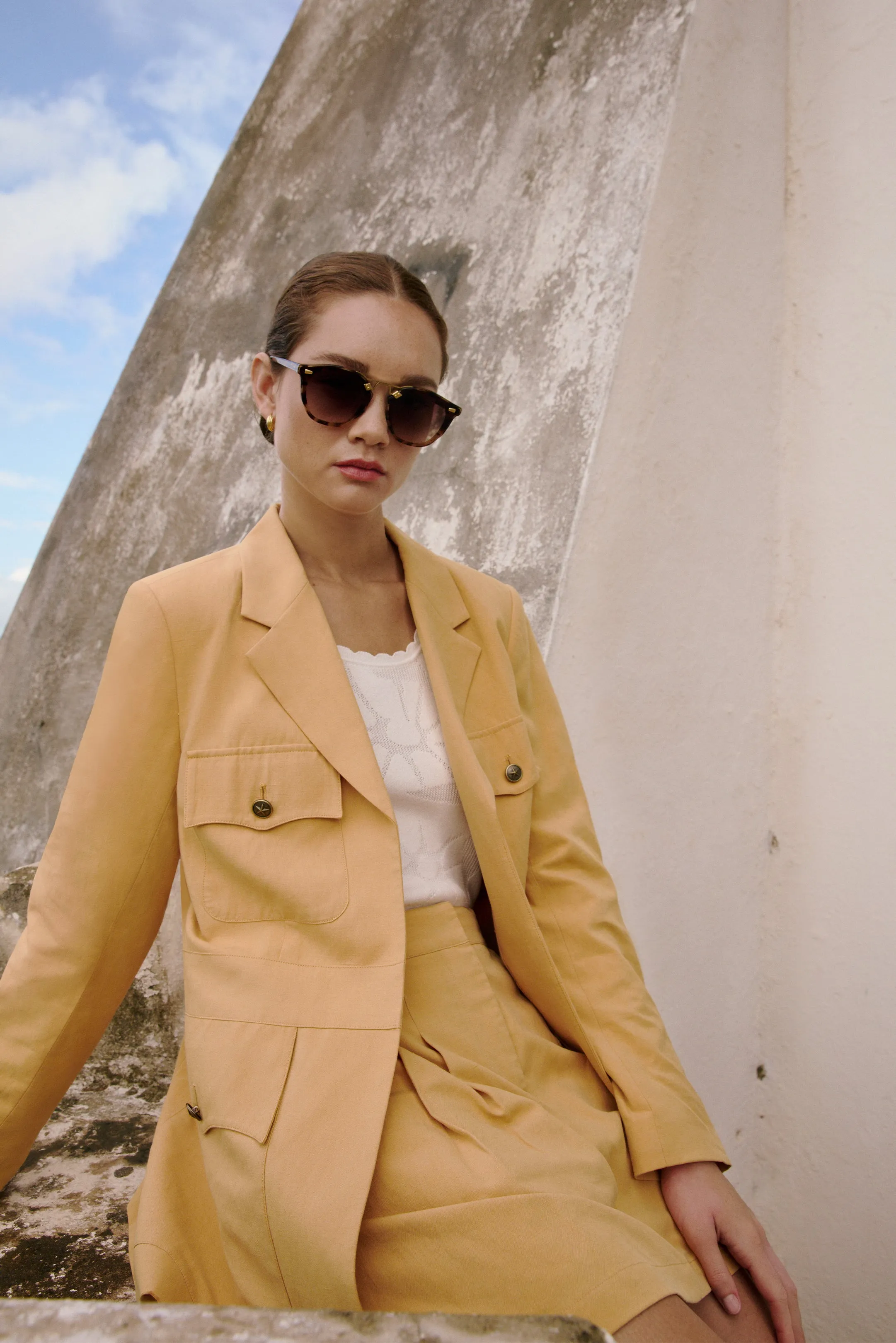 LINDEL JACKET