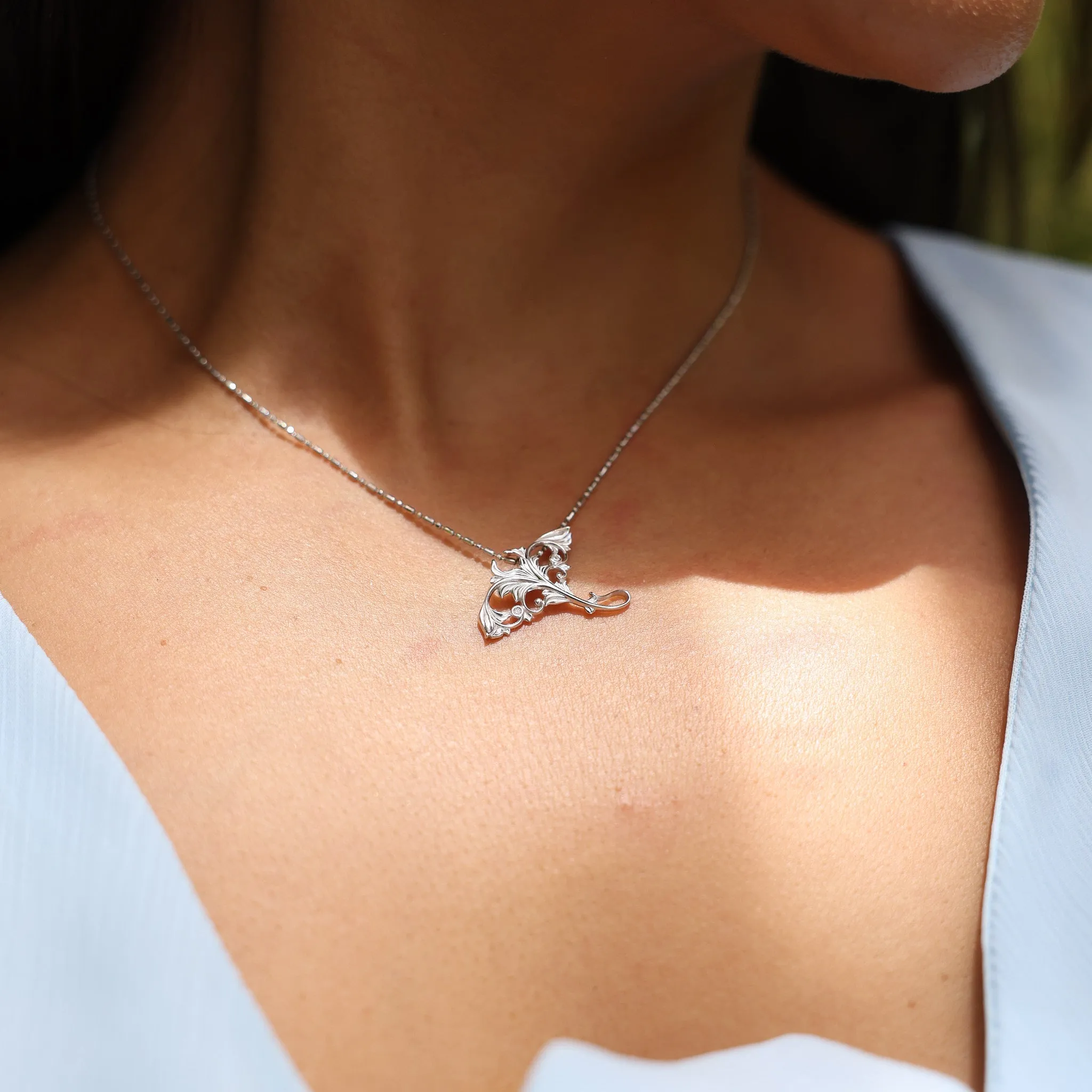 Living Heirloom Manta Ray Pendant in White Gold with Diamonds - 23mm