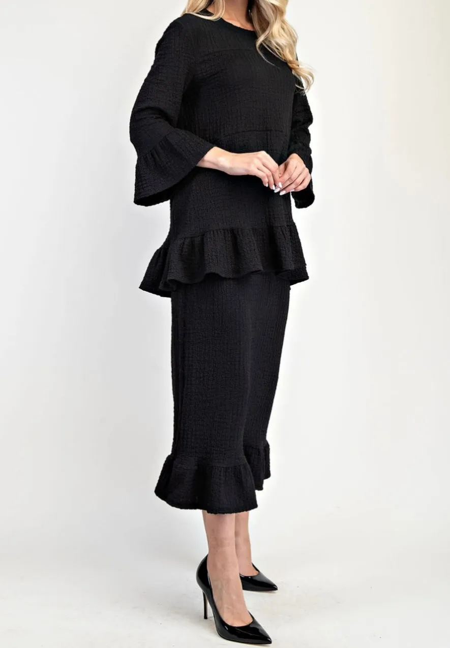 Liza Lou's Monique Textured Fabric Black Skirt