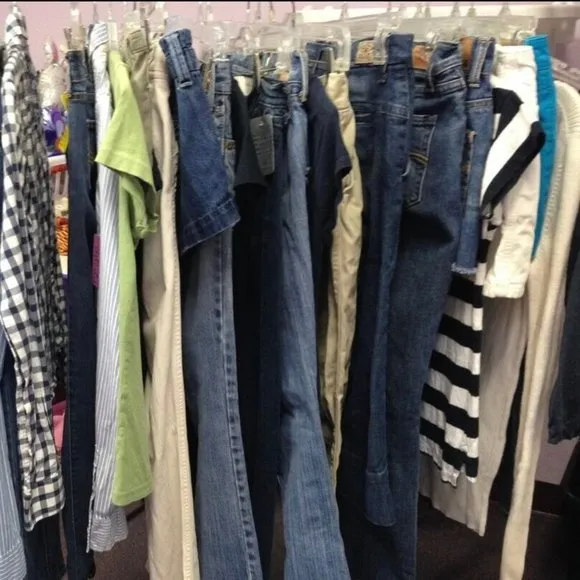 Lot of Junior's Clothing Size Large!! Valued over $200! 9 items!