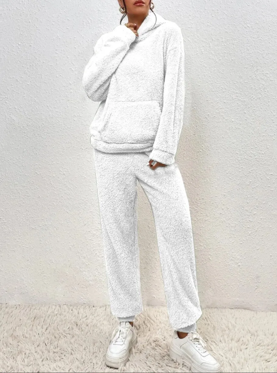 Lotis® | Effortless and chic   clothing