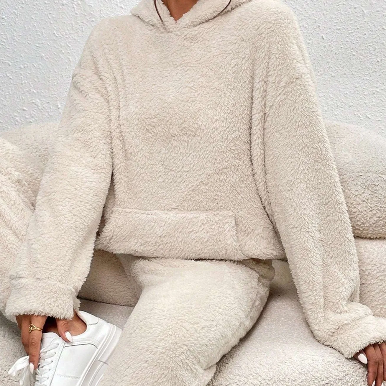 Lotis® | Effortless and chic   clothing