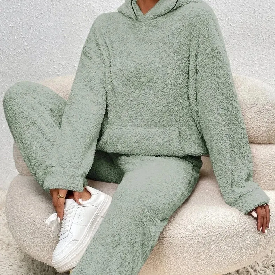 Lotis® | Effortless and chic   clothing