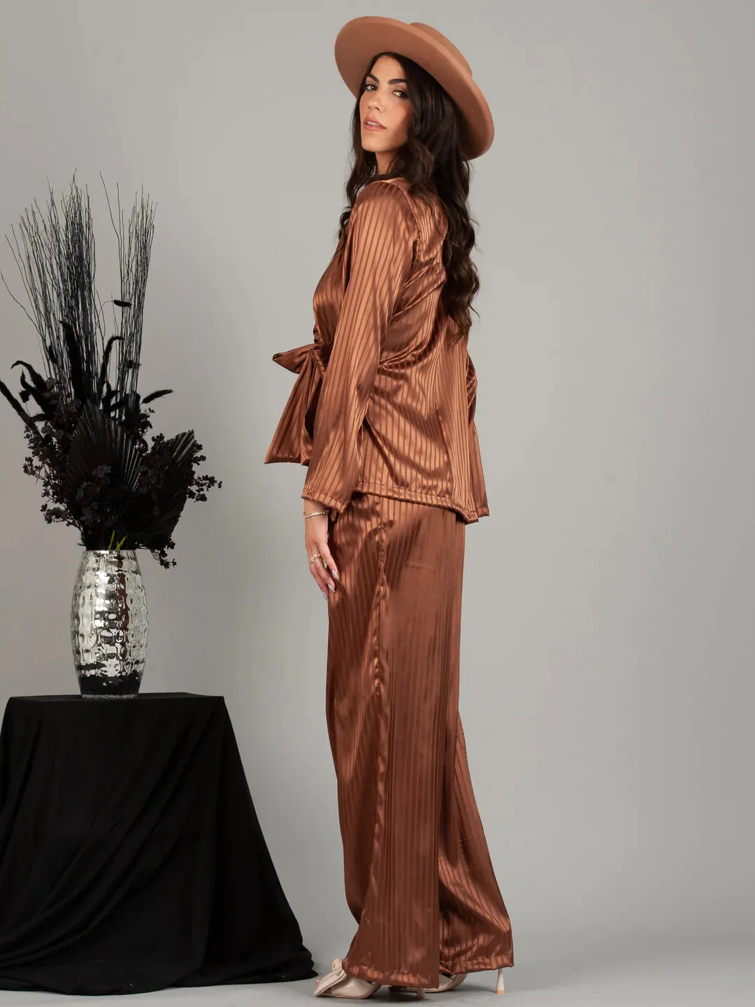 {Lucca} Paris Silky Straight Maxi Pants - Copper